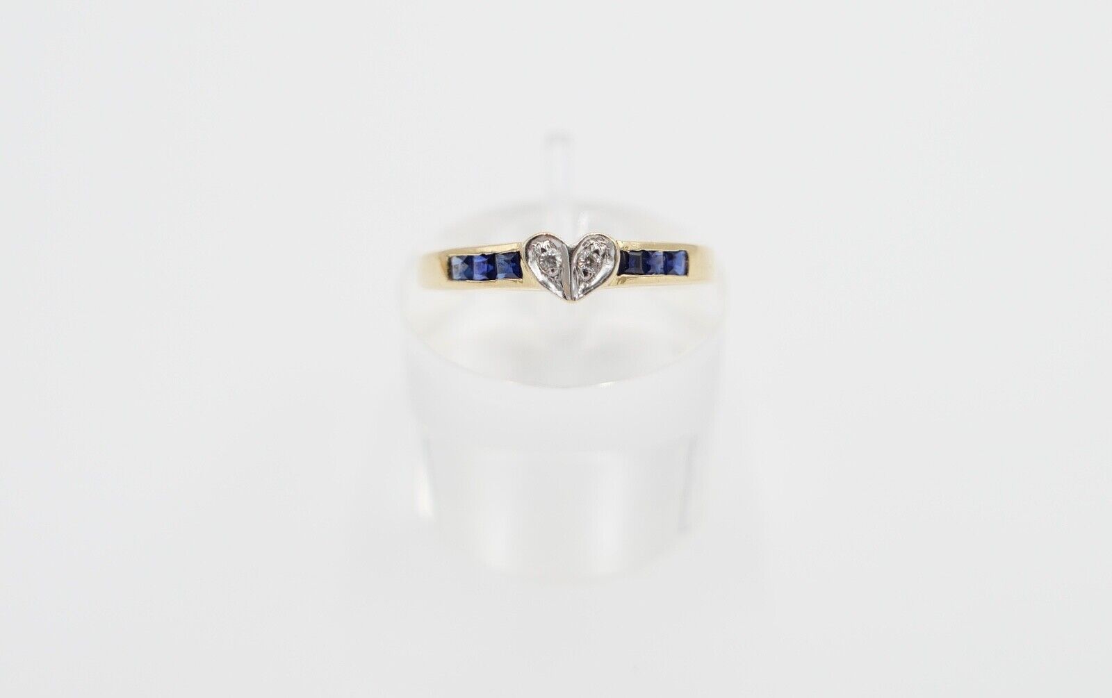 80er J. Damen Ring Herzform Gold Brillant VS / G Saphir 0,46 Ct 750 / 18K Gr. 55 - Antikhandel-Stuttgart