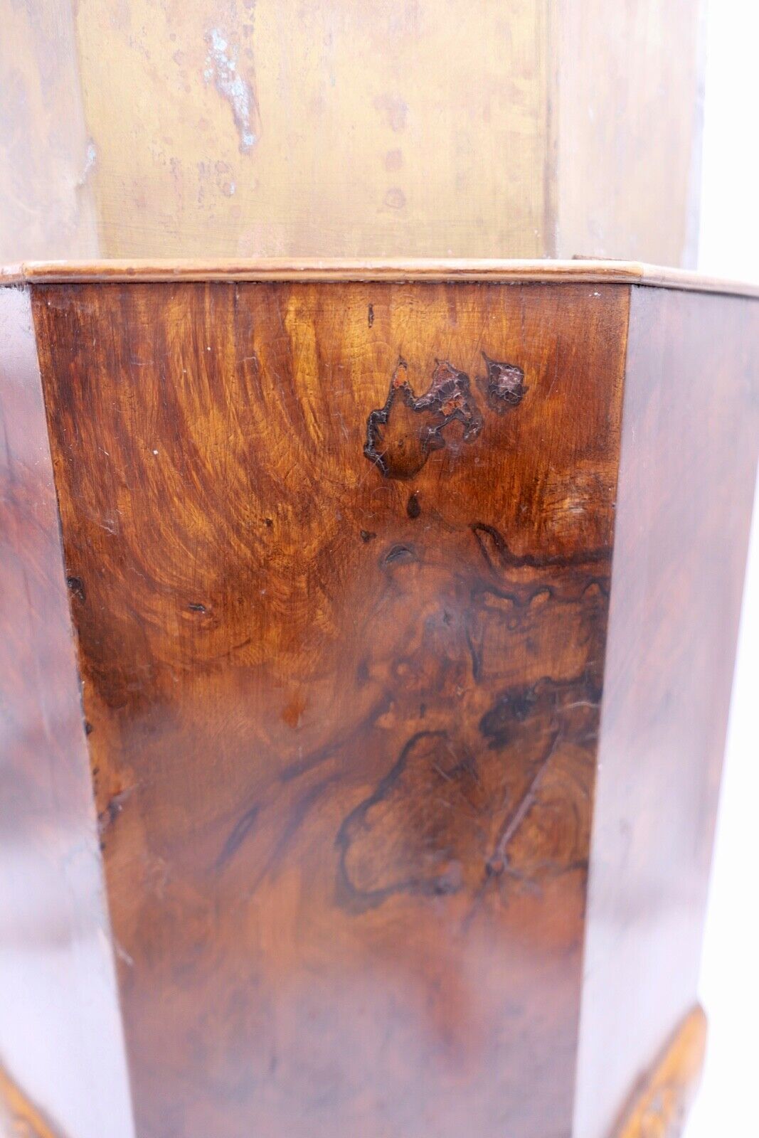 antik englischer Chippendale Jardinire Blumentopf Kupfer Tatzen Nussbaumholz - Antikhandel-Stuttgart