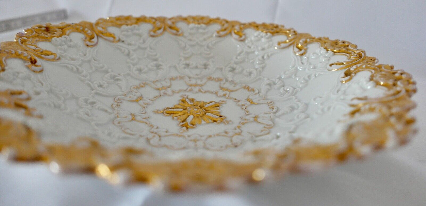 Antiker Meissen Prunk Teller Schale Weiß Goldrelief Staffage Ø 26 cm 19. Jh - Antikhandel-Stuttgart