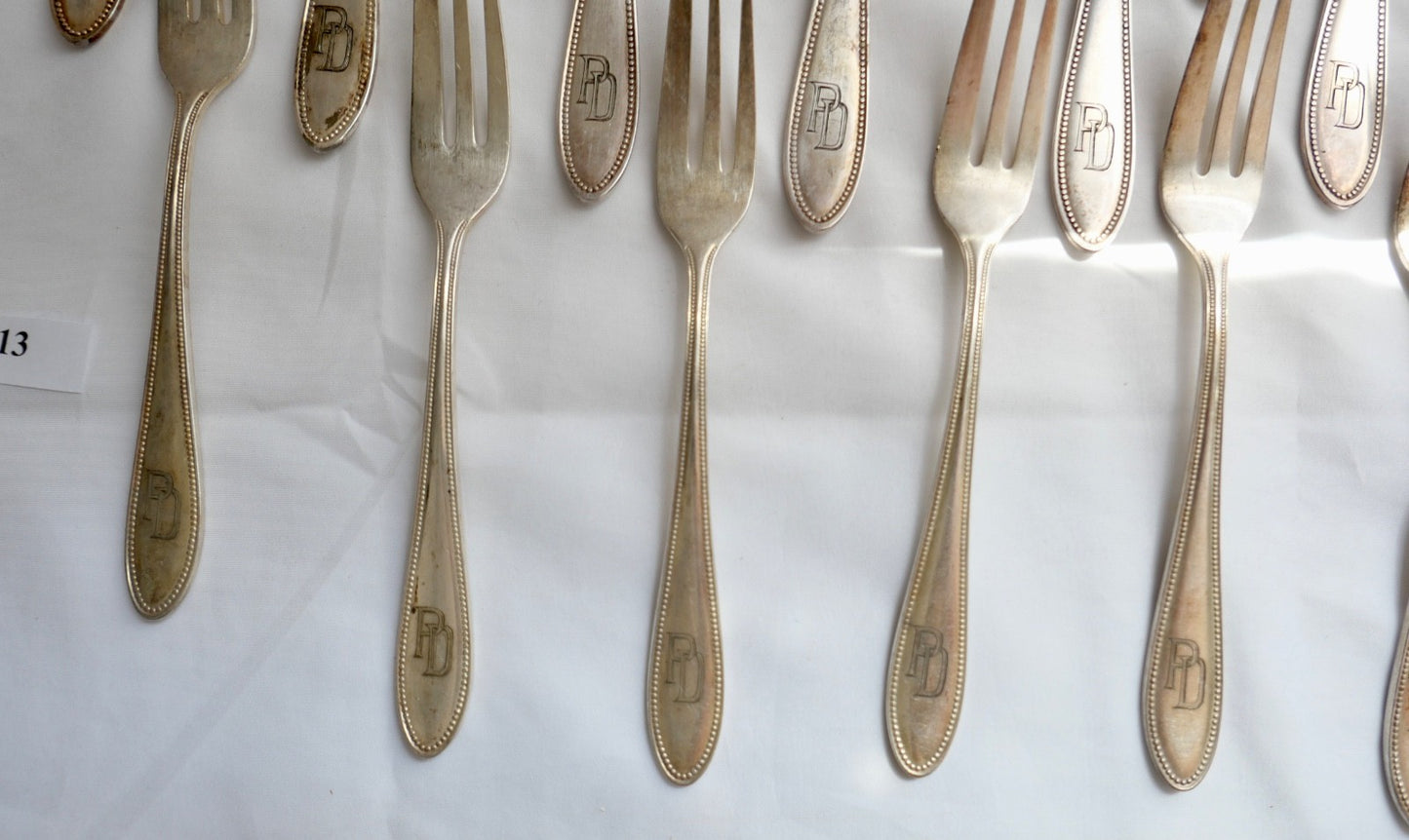 WMF G Perlrand 36 tlg. versilbert I/O Monogram PD um 1910 Straußen Fischbesteck