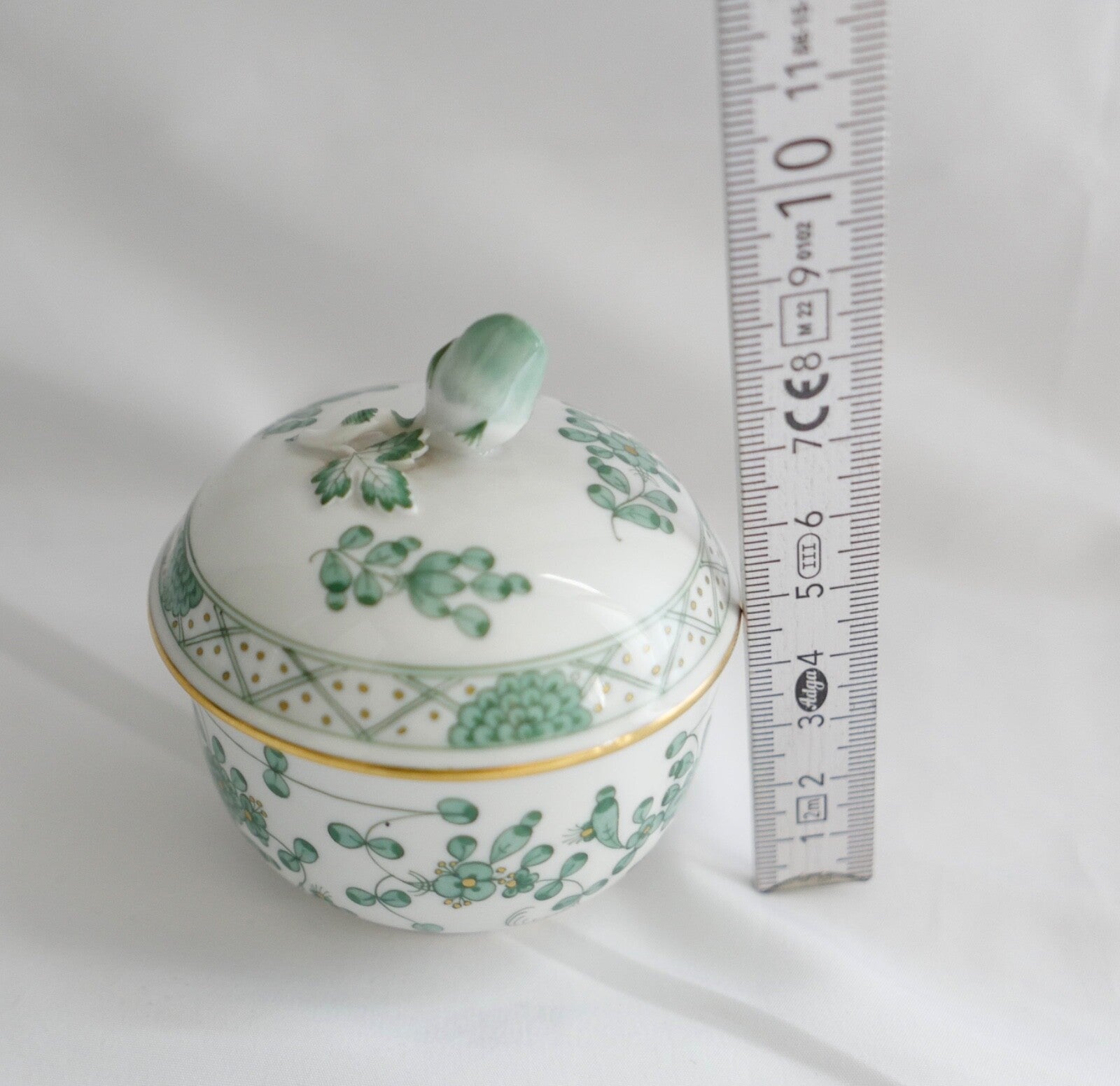 Meissen 1. Wahl Porzellan Zucker Dose Döschen  indisch grün reich