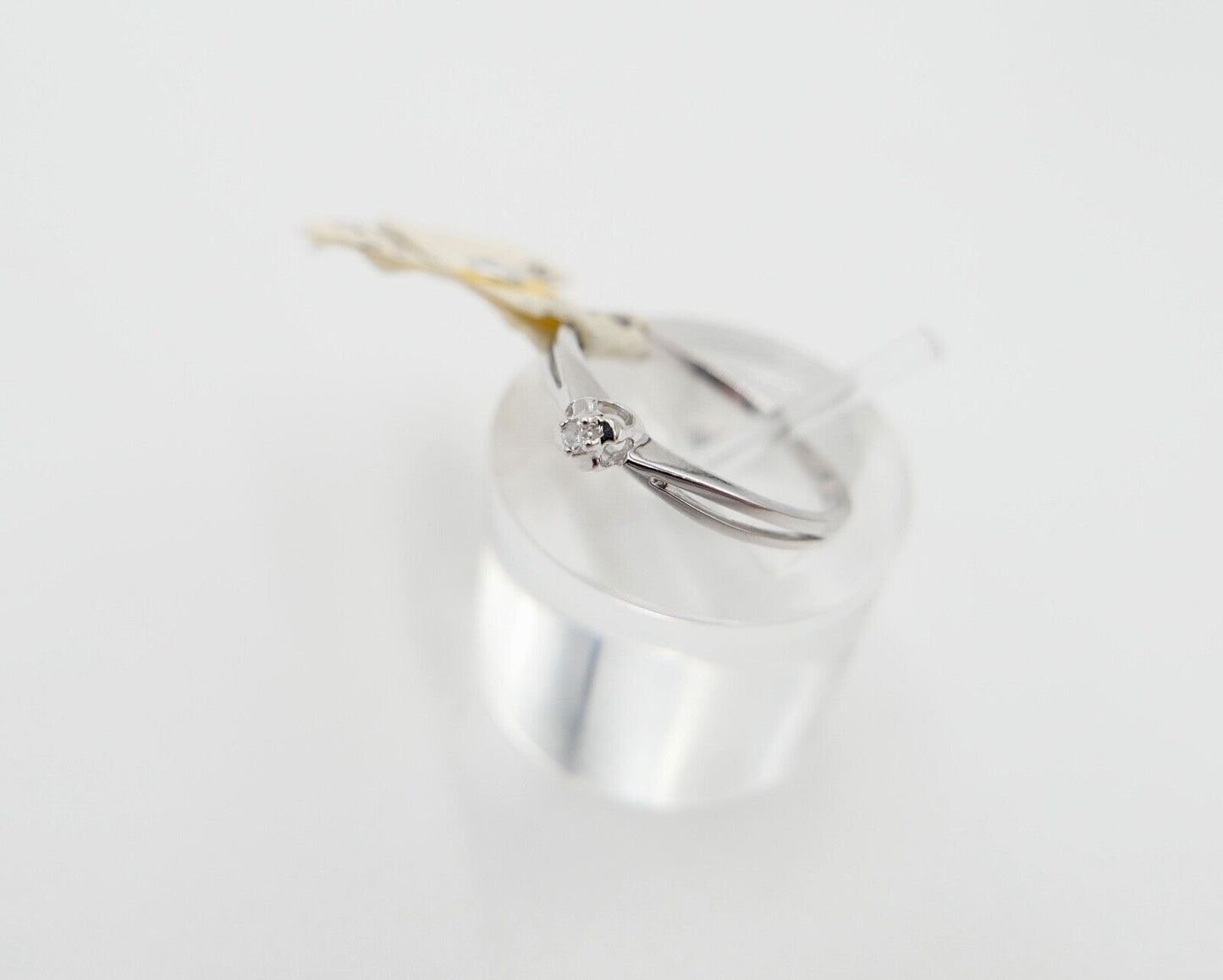 - NEU - 90er Jahre Solitär Ring Weißgold Gold 585 14K Brillant 0,015 Ct Gr. 52 - Antikhandel-Stuttgart