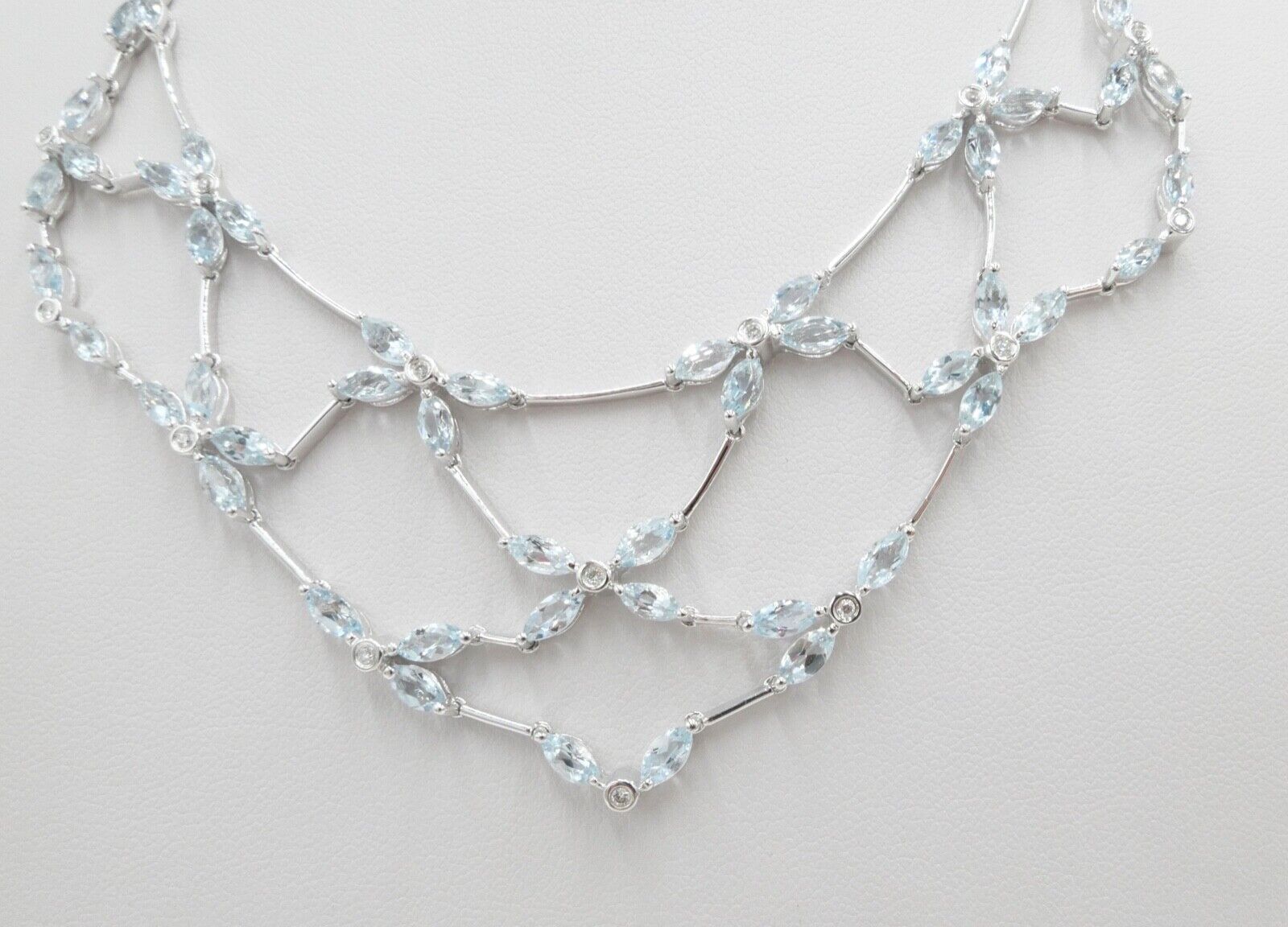 NEUwertig Auftragsarbeit Luxus Collier Brillanten Weißgold Aquamarine 585 / 14K - Antikhandel-Stuttgart