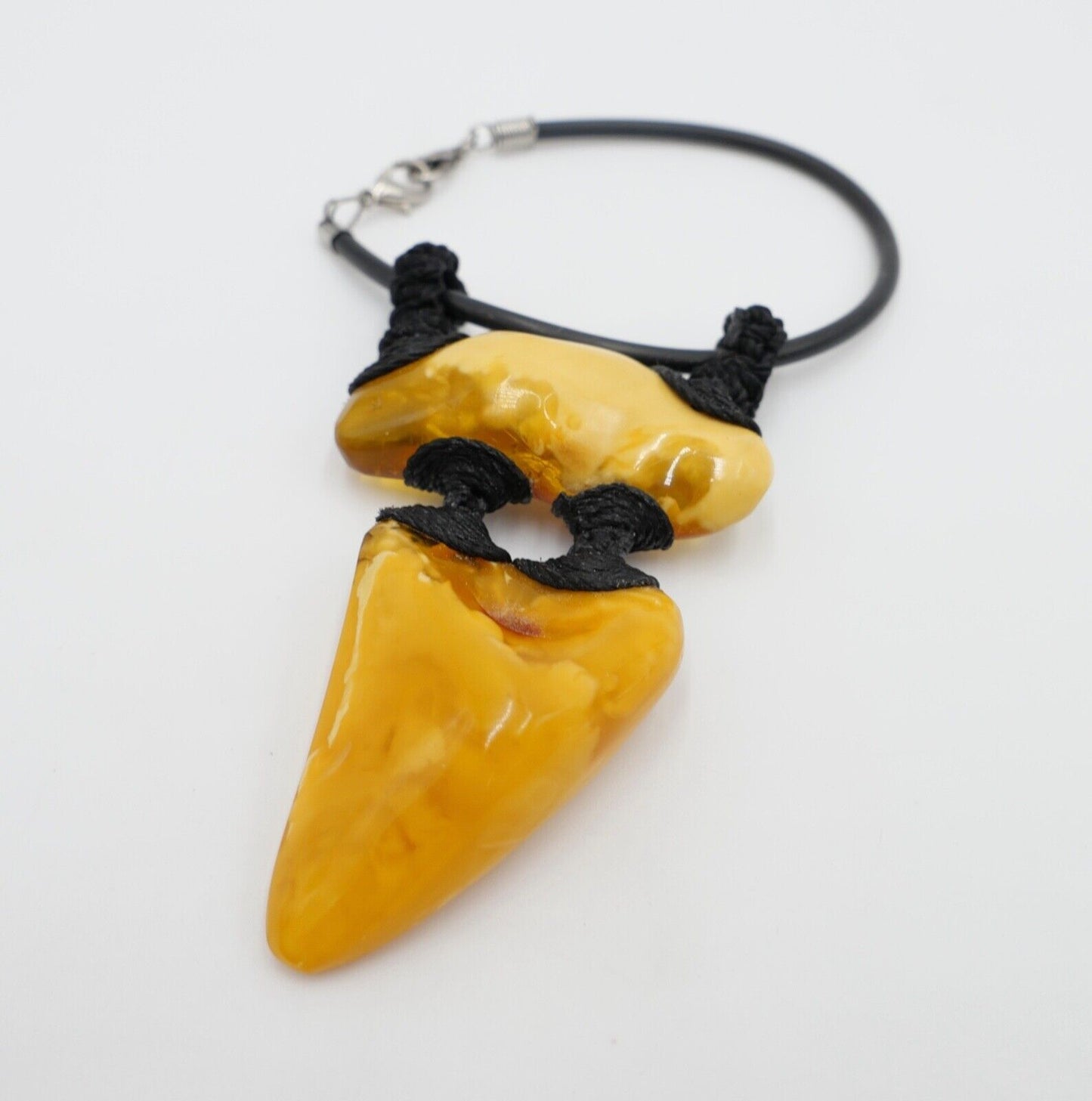 UNIKAT Bernstein butterscotch Hängearmband mit Kautschuk Band Armband - Antikhandel-Stuttgart