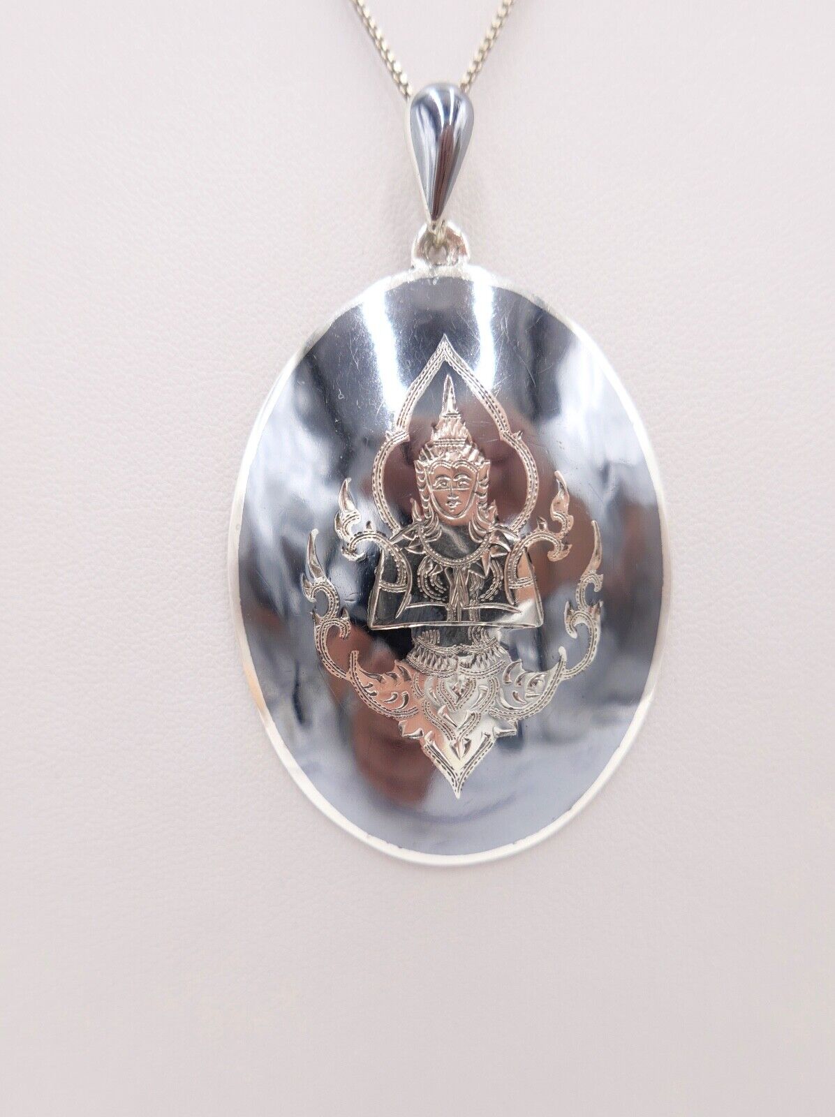 Siam Sterling 925 Silber Anhänger mit Emaille Motiv: Göttin - Antikhandel-Stuttgart