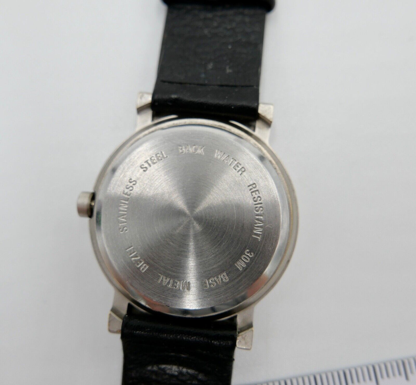 Armbanduhr Quartz " neCar " - Antikhandel-Stuttgart