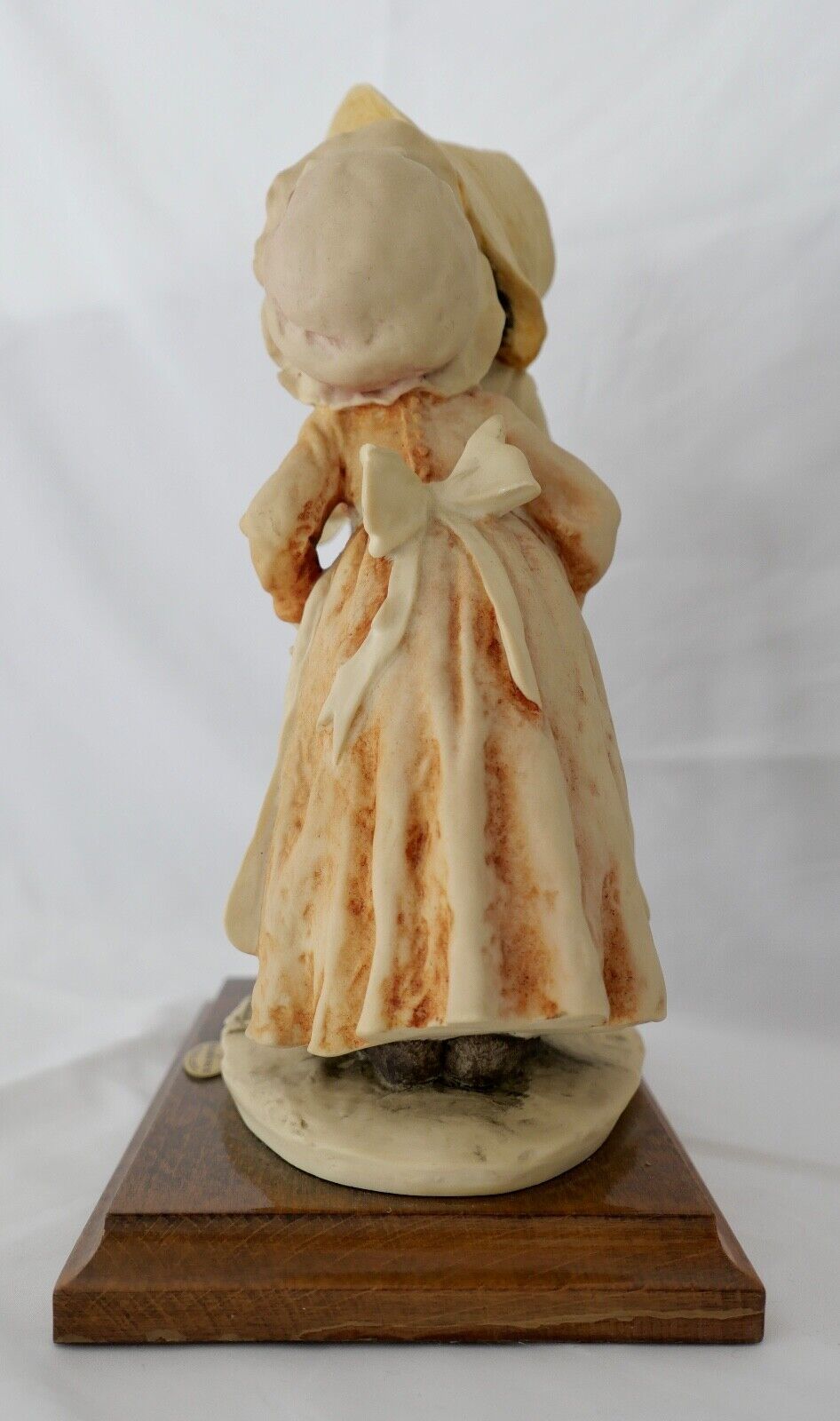 1982 Capodimonte Porzellanfigur " Giuseppe Armani " Küssendes Mädchen " 27cm - Antikhandel-Stuttgart