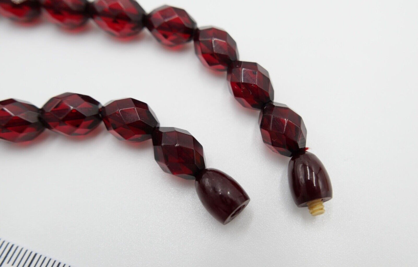 1920er Jahre Cherry Bakelit Rot Oliven bakelite Kette Königsberger Schliff 51cm - Antikhandel-Stuttgart