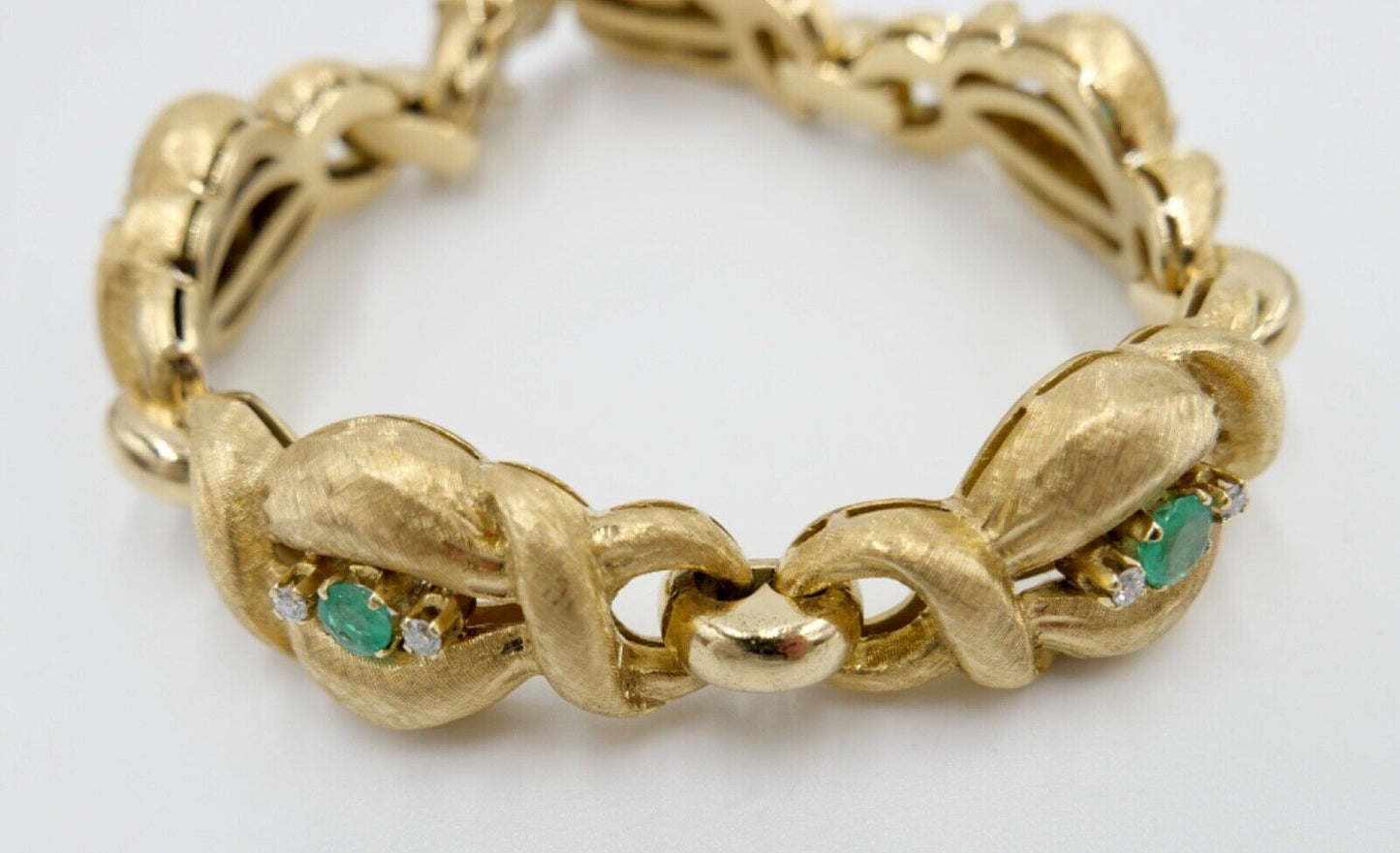 schweres 80er Jahre 750 18K Gelbgold Damen Armband Brillant & Smaragd F.RO 279AL - Antikhandel-Stuttgart