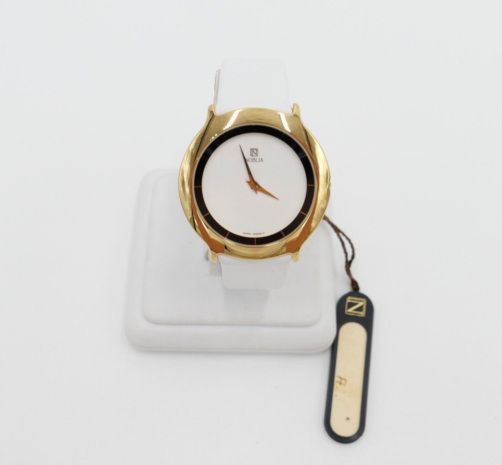 Elegante NOBLIA Damen Uhr NEU Box & Papiere Full Set QZ 512 / 3970 - Y59162SL - Antikhandel-Stuttgart