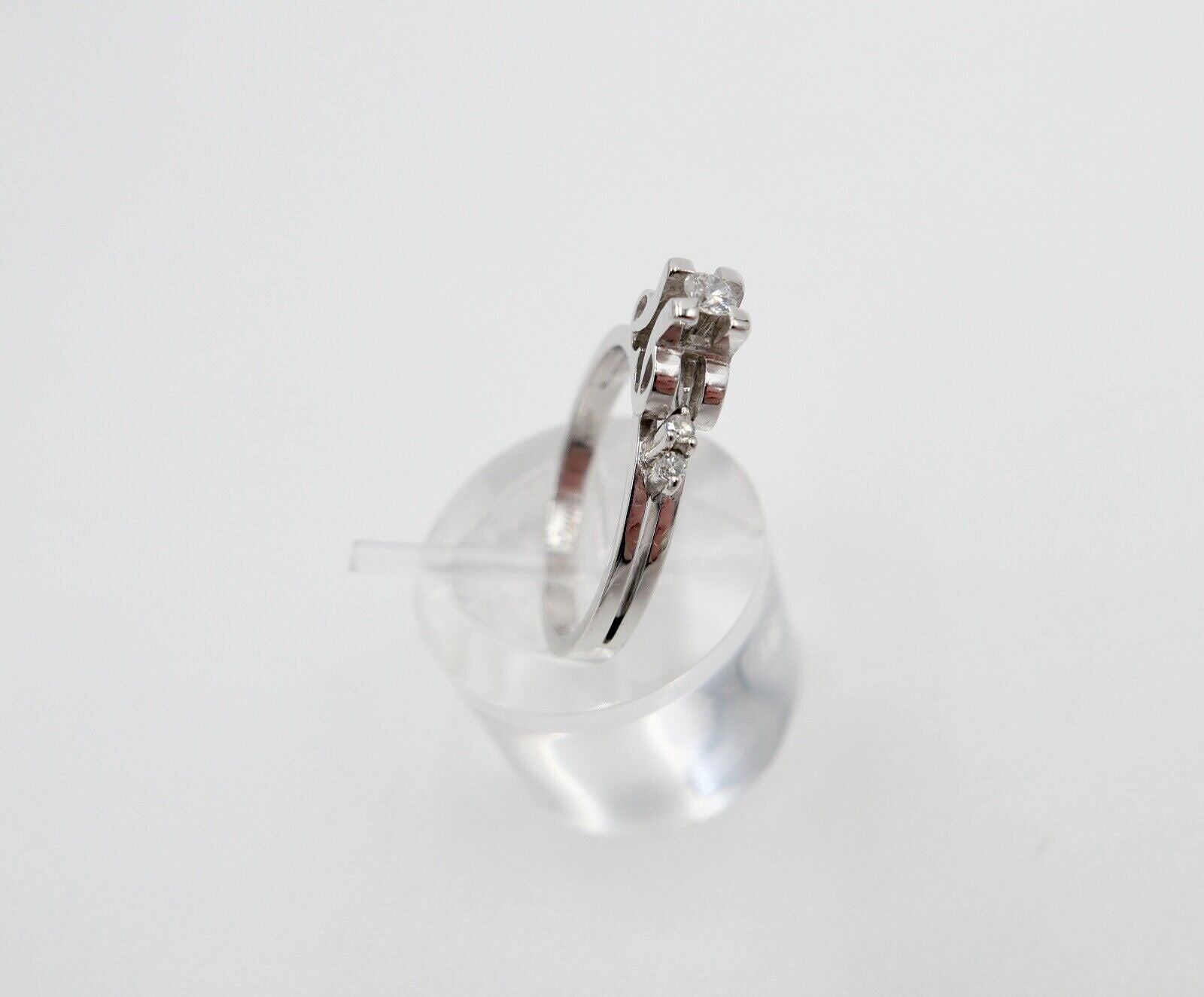 Weiß Gold Ring 585 14K mit 5 Brillanten Diamanten 0,18 Ct Gr. 57 Diamant VVS TW - Antikhandel-Stuttgart