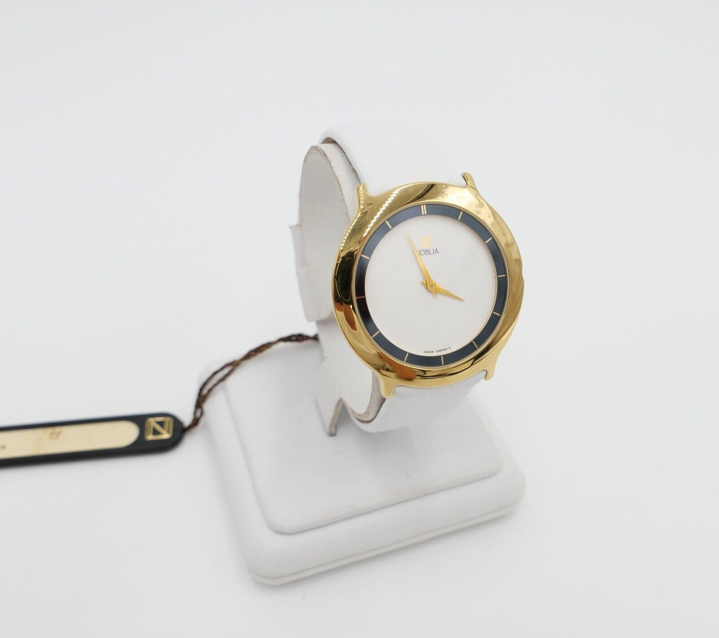 Elegante NOBLIA Damen Uhr NEU Box & Papiere Full Set QZ 512 / 3970 - Y59162SL - Antikhandel-Stuttgart