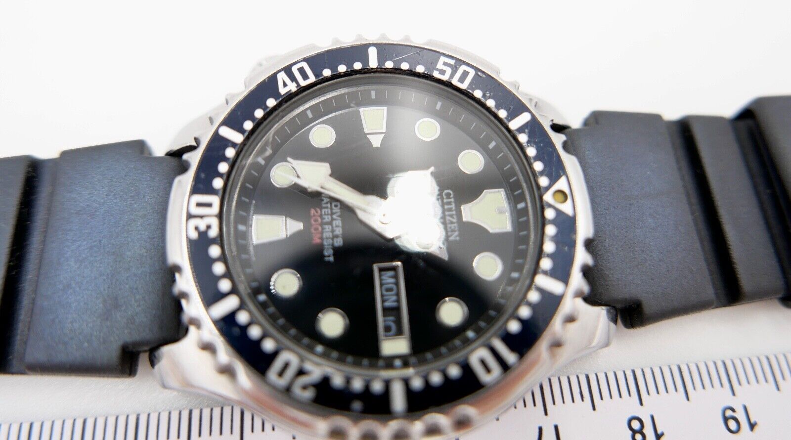 CITIZEN Diver Automatic Cal.8203 a watch Uhr Armbanduhr Taucher 200 Meter Sub - Antikhandel-Stuttgart