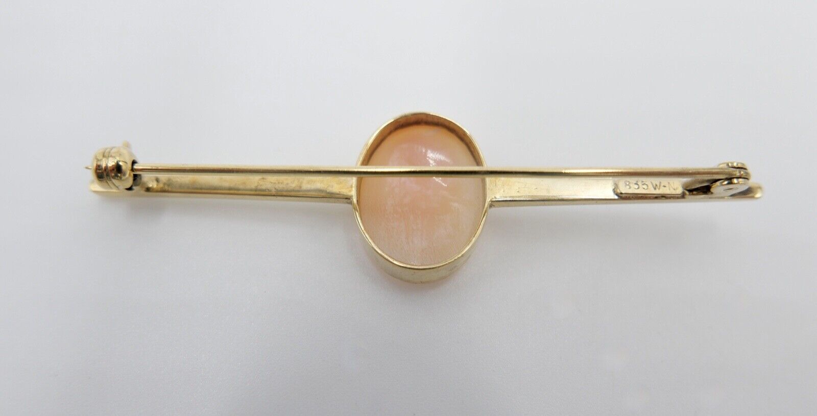 60er Jahre Stabbrosche Stecknadel Kamee Muschel Silber 835 vergoldet - Antikhandel-Stuttgart