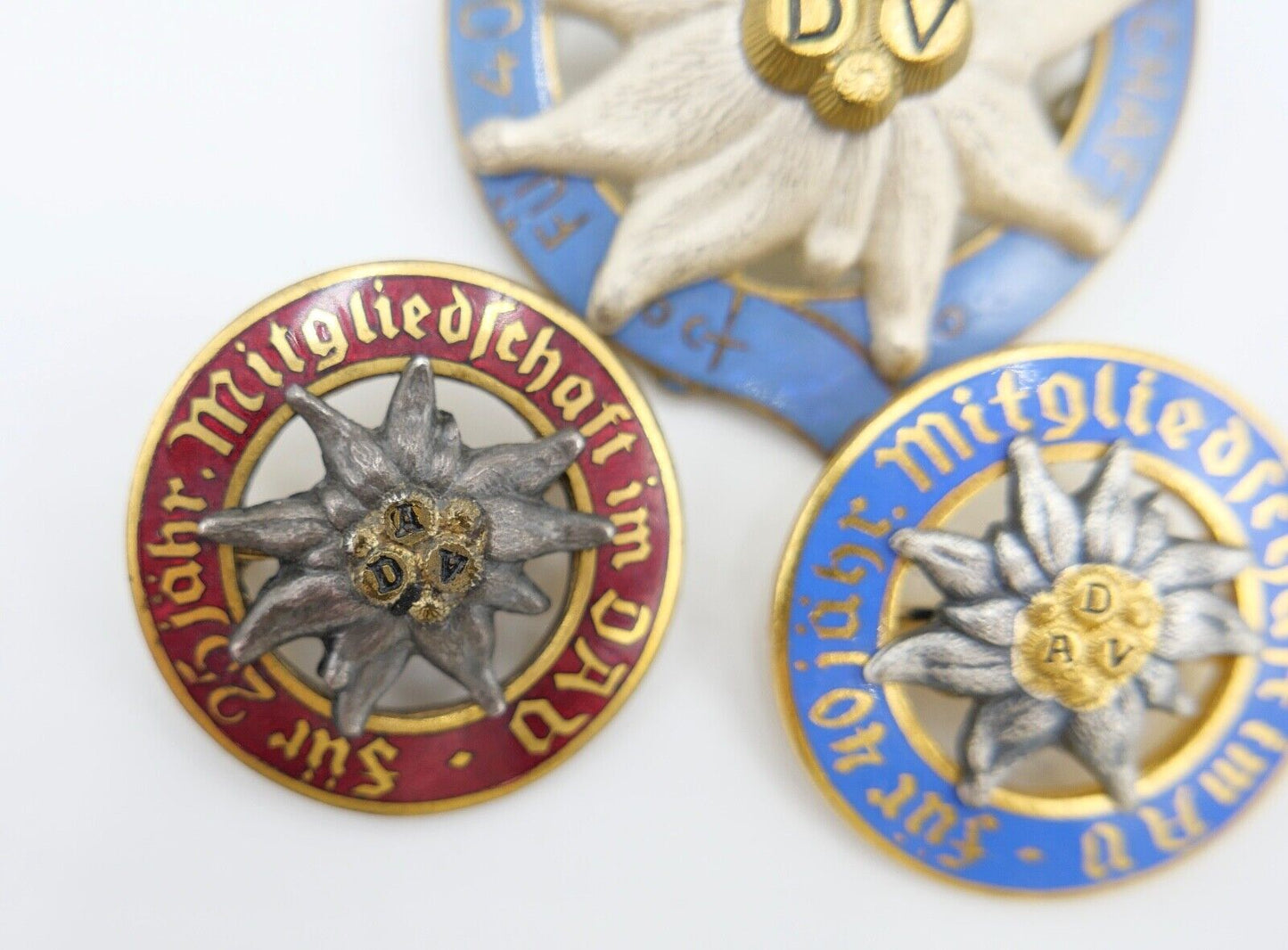 3x DAV Mitgliedsabzeichen Deutscher Alpenverein 25 & 40 Jahre Edelweiß - Antikhandel-Stuttgart