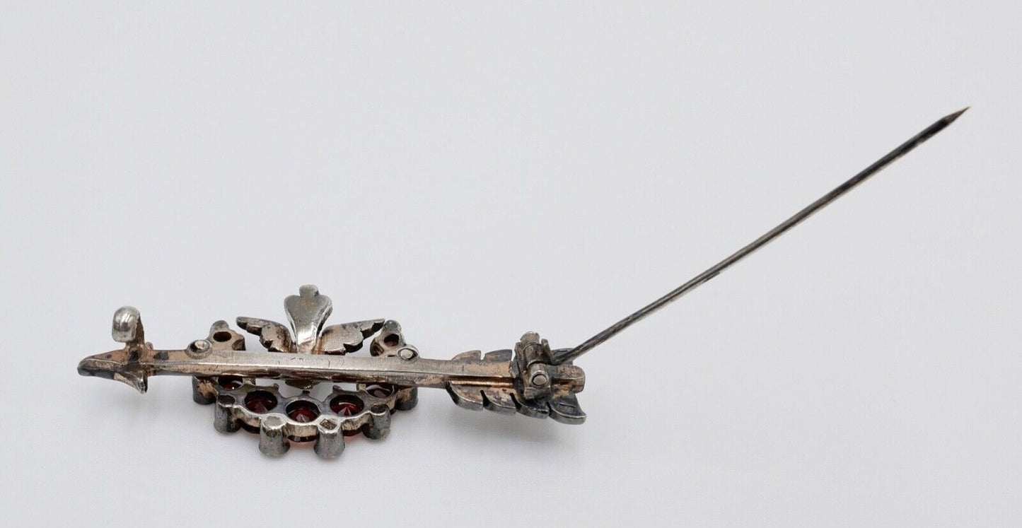 Antike 19. JH WIEN Pfeil Brosche Fluß Saatperlen Granat Silber vergoldet 48mm - Antikhandel-Stuttgart