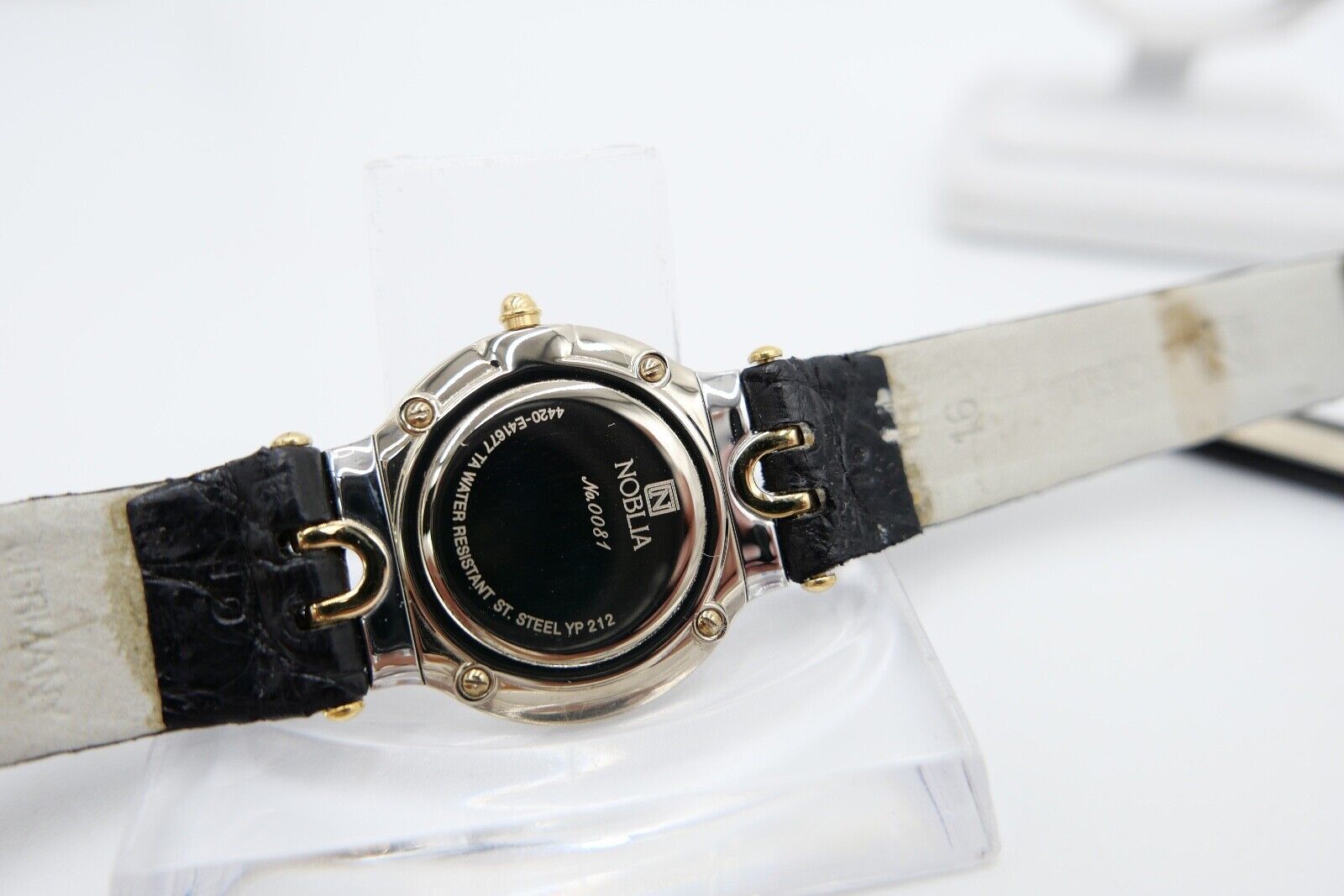 Elegante NOBLIA Damen Uhr NEU YP 212 / 4420-E41677 - Antikhandel-Stuttgart