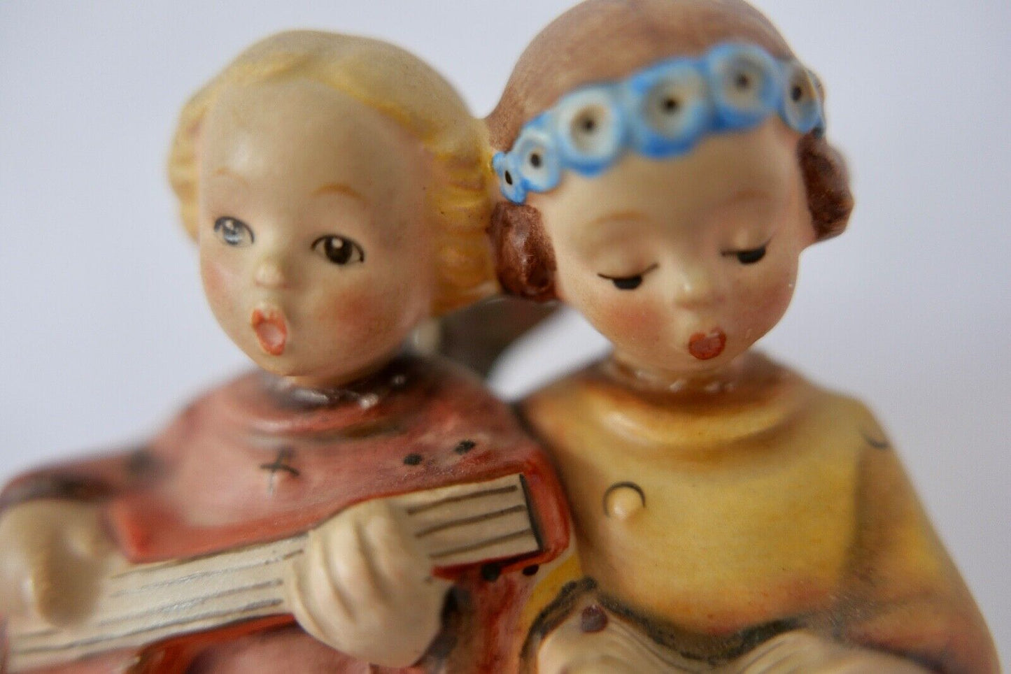 Orig Hummel Figur 144 " Singende Engel " Goebel Porzellan ANGELIC SONG 50-60er - Antikhandel-Stuttgart