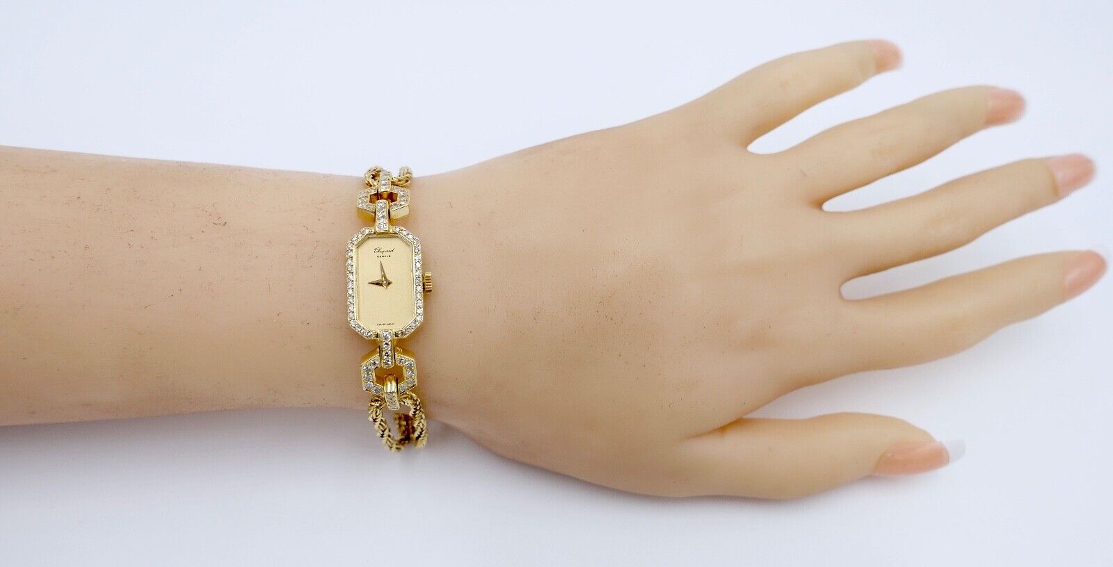 Chopard L.U.C. Damen 750 Gelbgold Armbanduhr 20x13mm 71 Brillanten 1,06 Ct G3736 - Antikhandel-Stuttgart