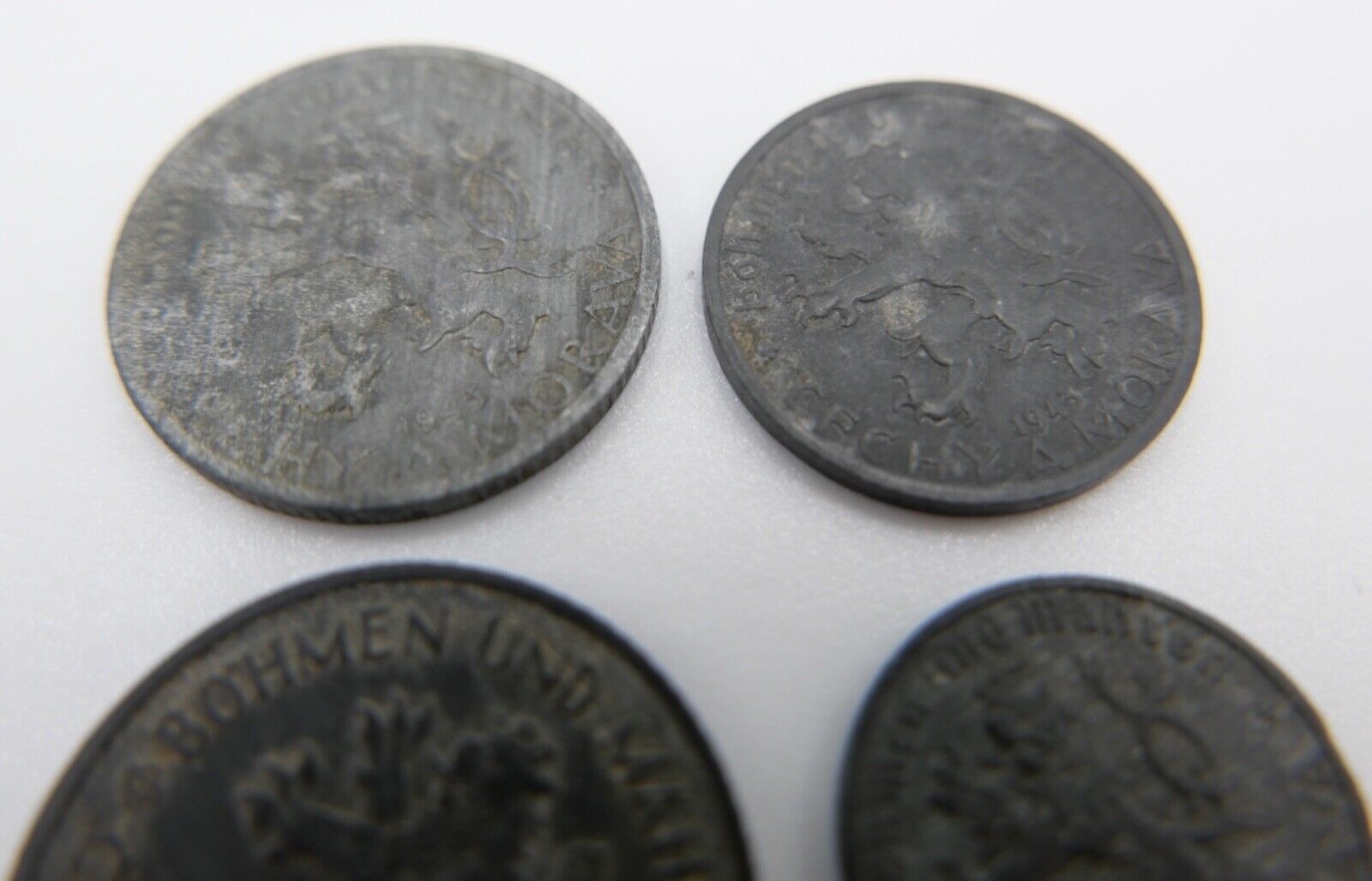 4 Münzen Protektorat Böhmen und Mähren HELLER / KRONE 1942 1943 1944 - Antikhandel-Stuttgart