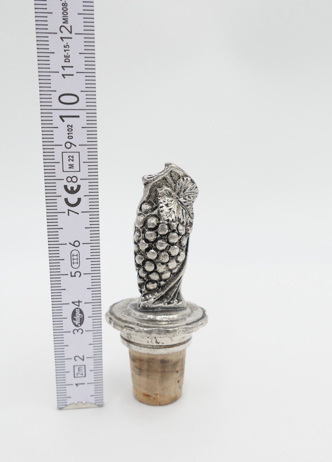 Vintage Zinn Weinstöpsel Weinkorken Zierkorken Weinreben 9 cm hoch - Antikhandel-Stuttgart