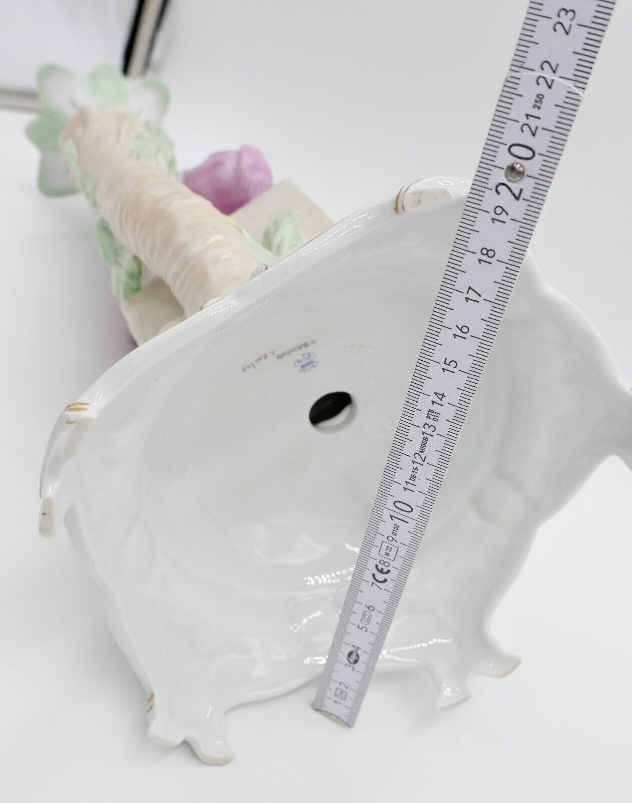 PMP Plaue Schierholz " Tafelaufsatz Obstschale " Wasserträgerin 45cm J. Freitag - Antikhandel-Stuttgart