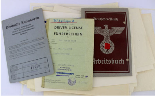 Urkundengruppe Zeugnis Ausweis Oberarzt Wehrmacht Dr. - Antikhandel-Stuttgart