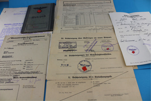 Posten Dokumente Zeugnis Wehrpass eines Soldaten - Antikhandel-Stuttgart