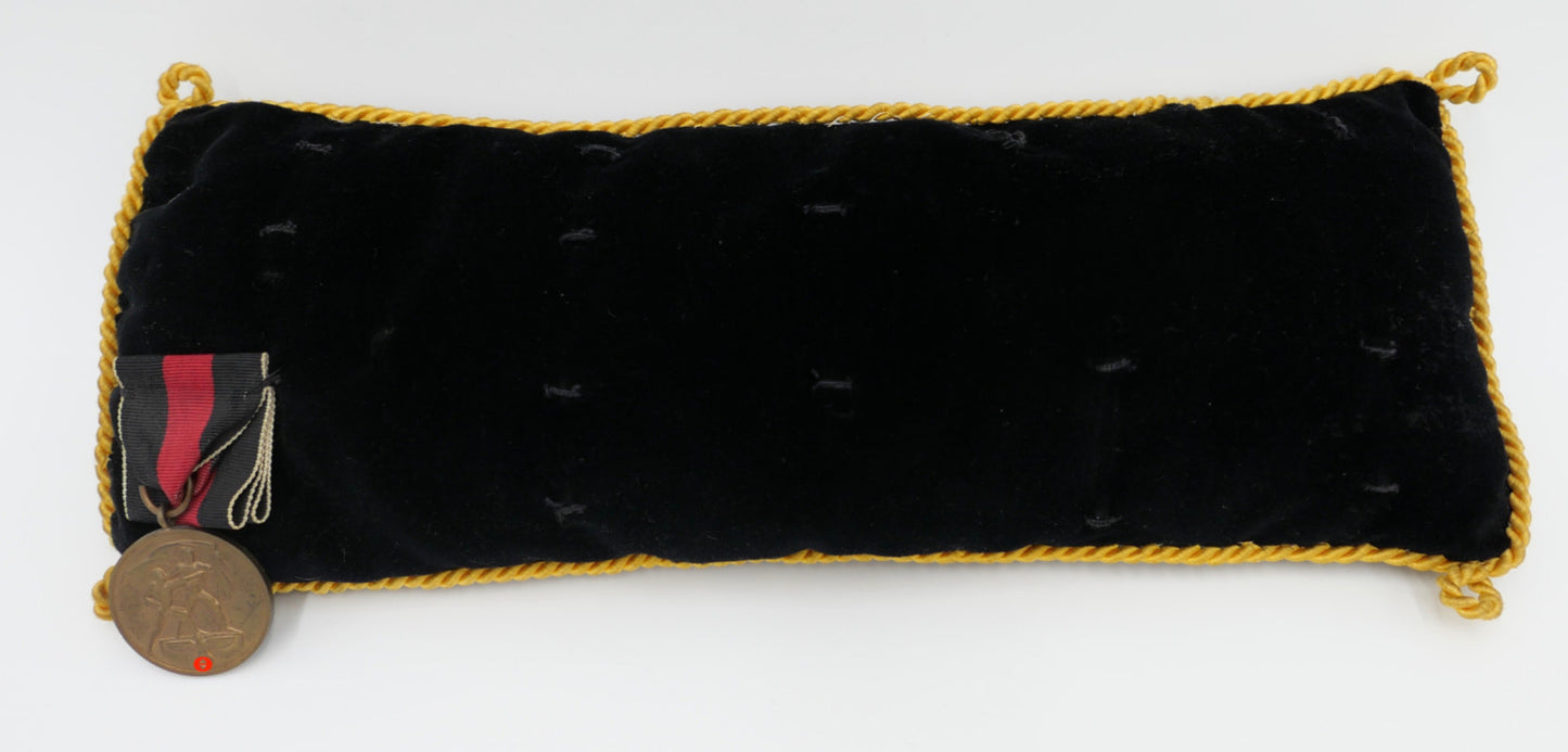 Ordenskissen Kriegsmarine Samt - Antikhandel-Stuttgart