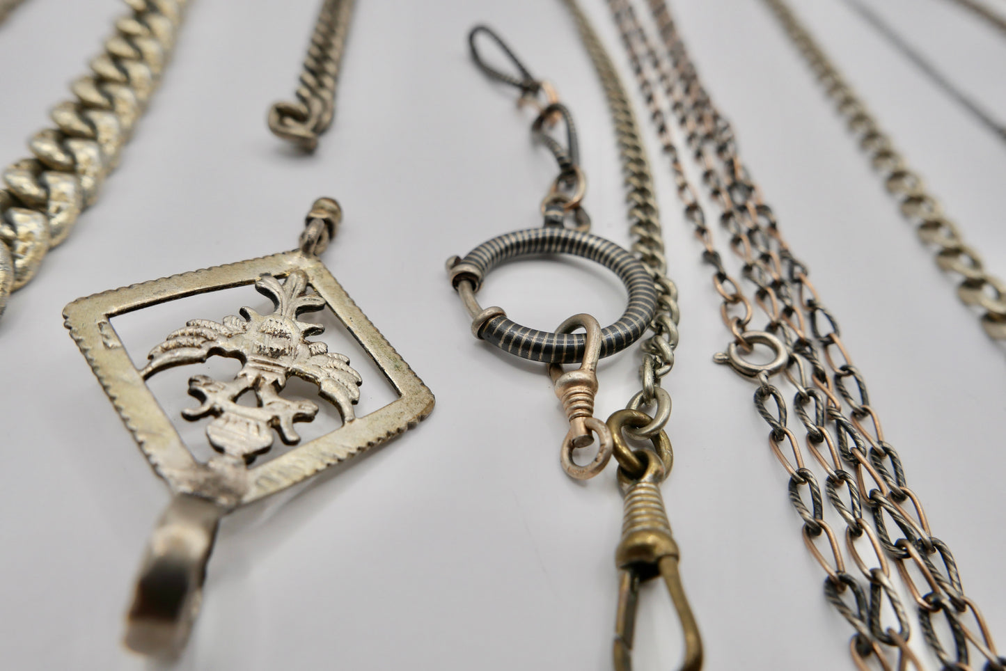 10 Antike Taschenuhr Kette watch Chain Silber versilbert Metall L&F Doppeladler