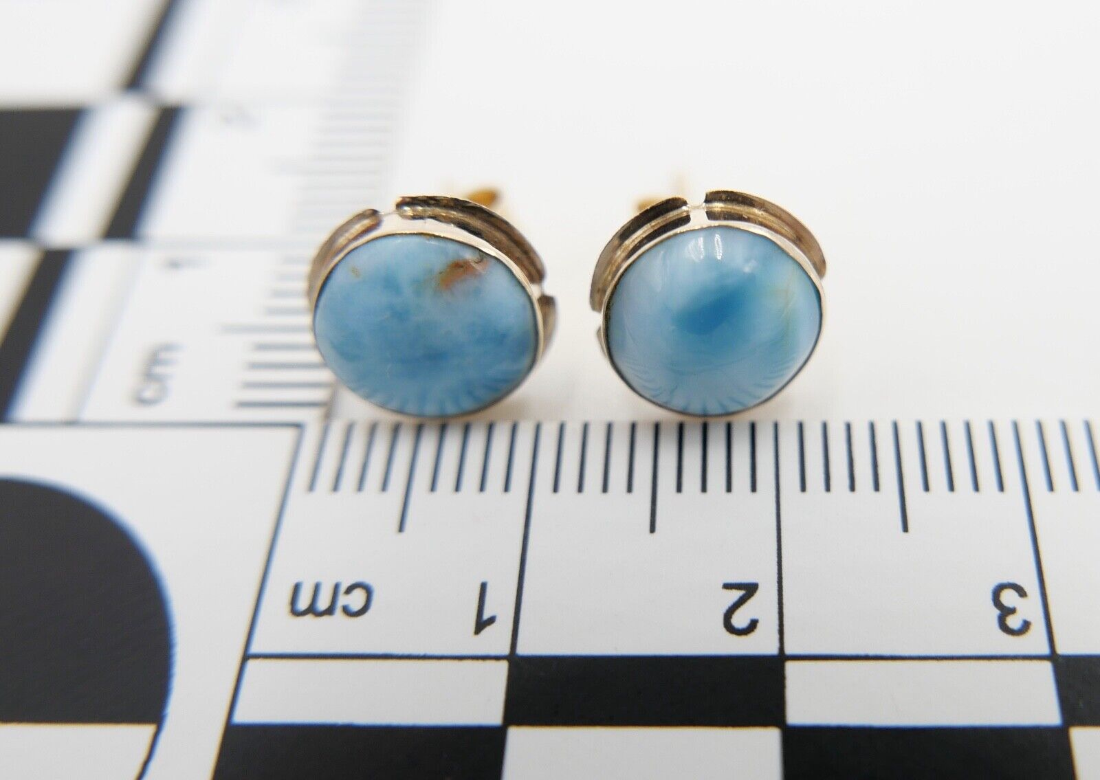 LARIMAR Gelbgold Ohrringe Ohrstecker 585 / 14K Handgefertigt Ø 10,1 mm