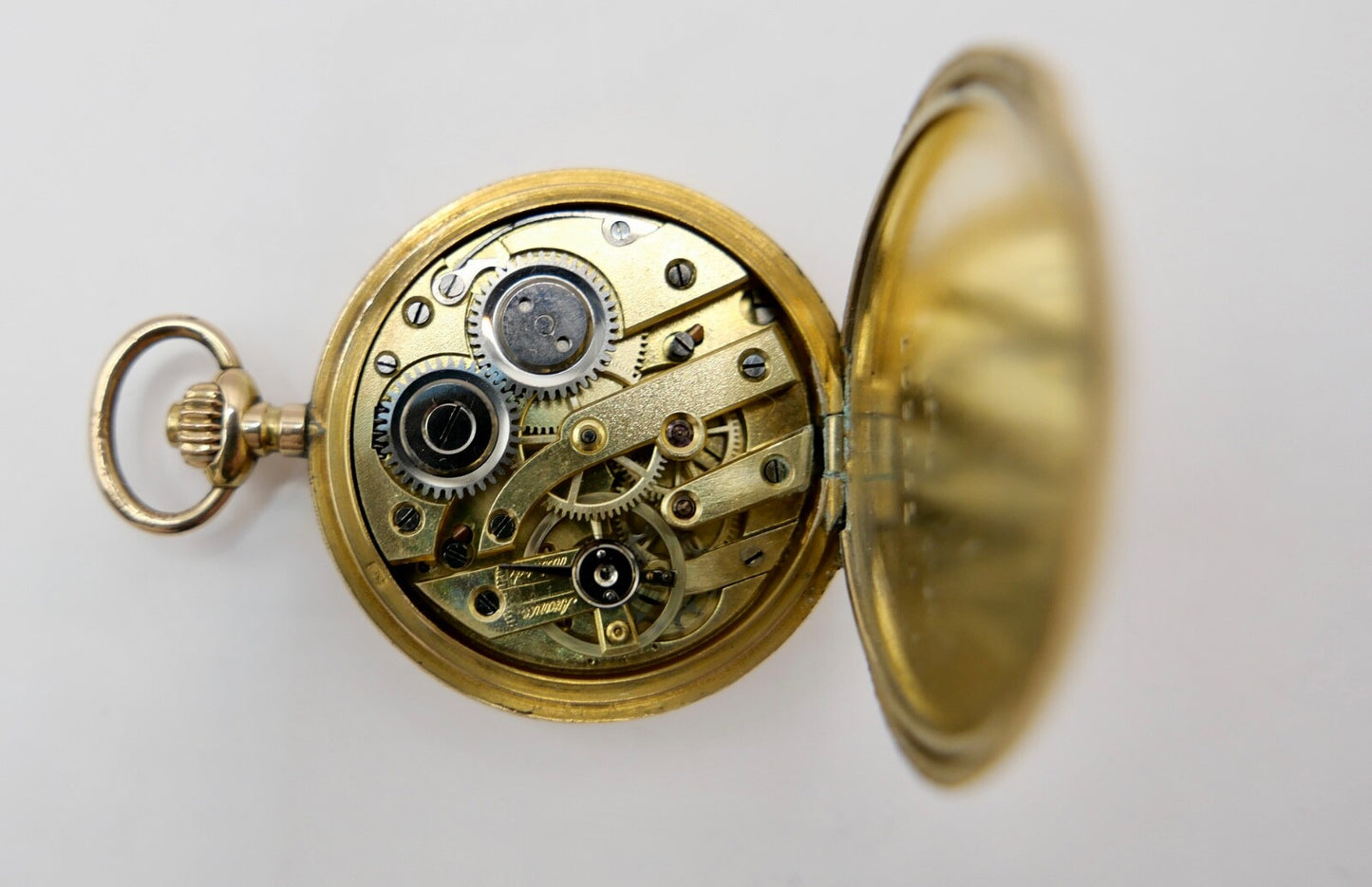 Antike Schweizer Damen Taschenuhr JRH 585 Gold  14K  mit Monogram Savonette