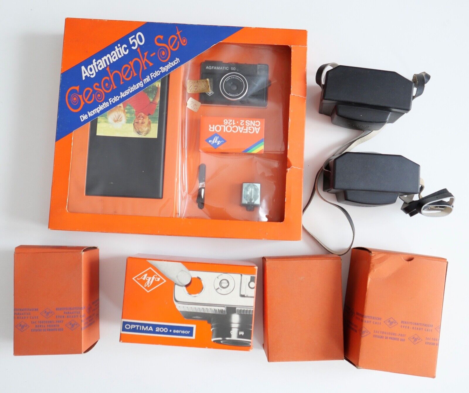 KODAK Agfamatic 50 Geschenkset Instamatic Typ 6114 6069 6180 6183 Hüllen 1970er