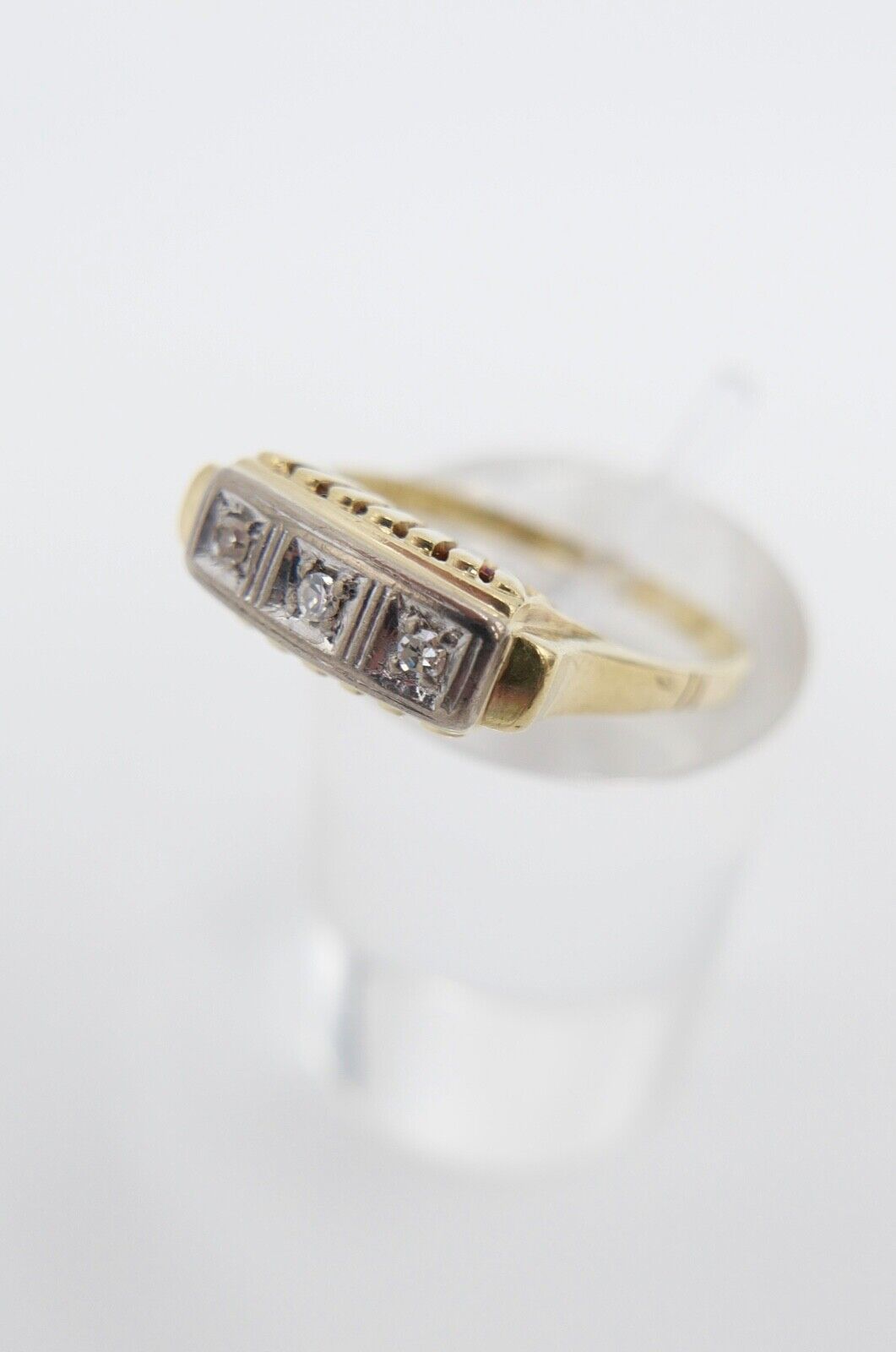 50er Jahre Damen Ring Gelbgold 585 14K drei Steine Diamanten 0,075 Ct Gr. 59 60