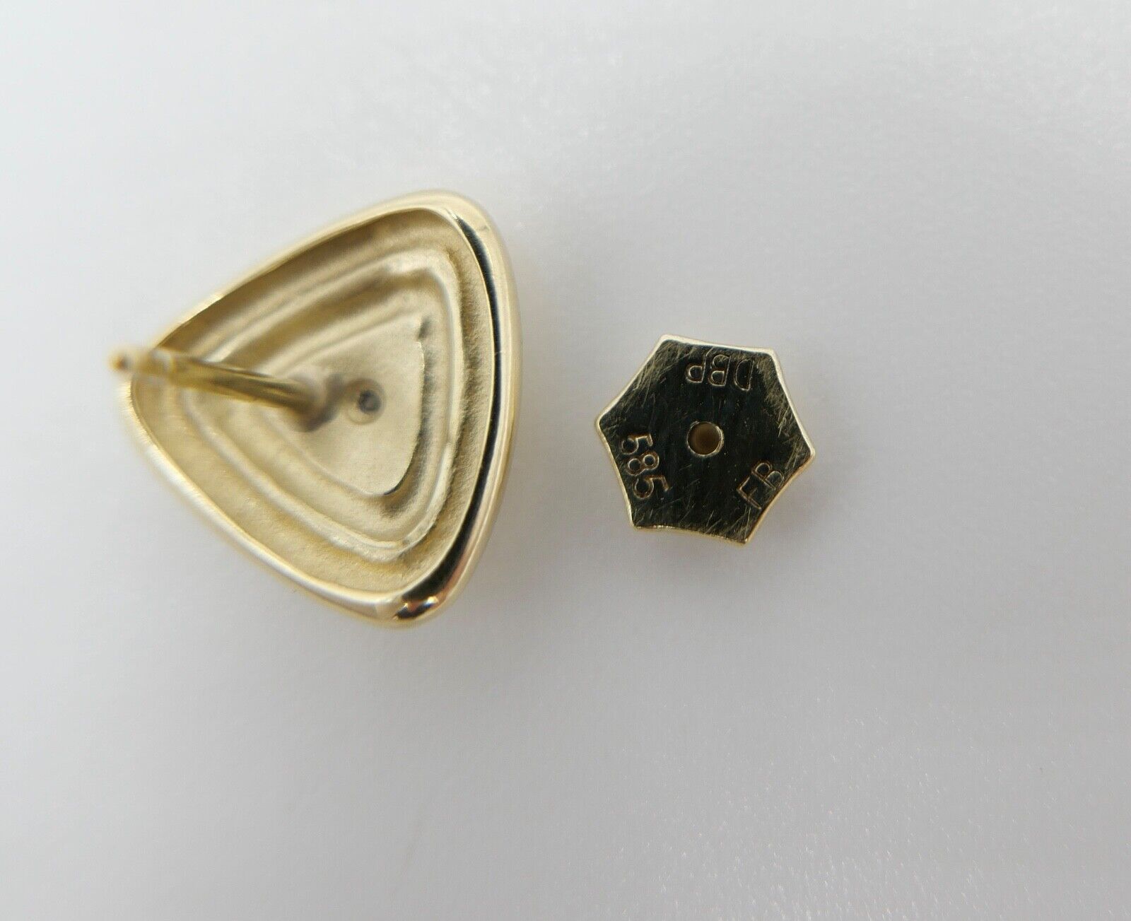 80er Pyramiden / Dreieck Ohrringe Ohrstecker in 585 / 14K Gold mit Brillanten