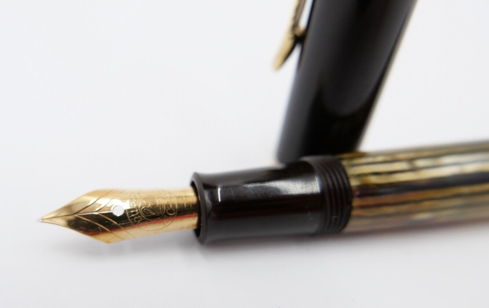 PELIKAN 400 Füller 585 / 14Ct Goldfeder E Kolbenfüller Schildpatt OM