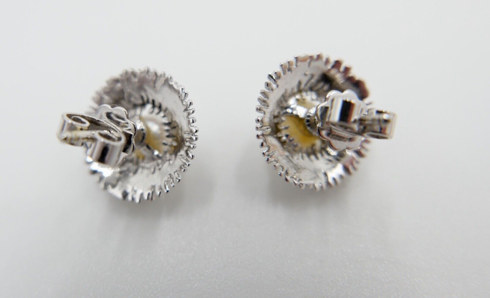 1970er Weißgold Zuchtperlen Damen Ohrringe Ohrstecker 585 / 14K Perle Ø 13 mm - Antikhandel-Stuttgart