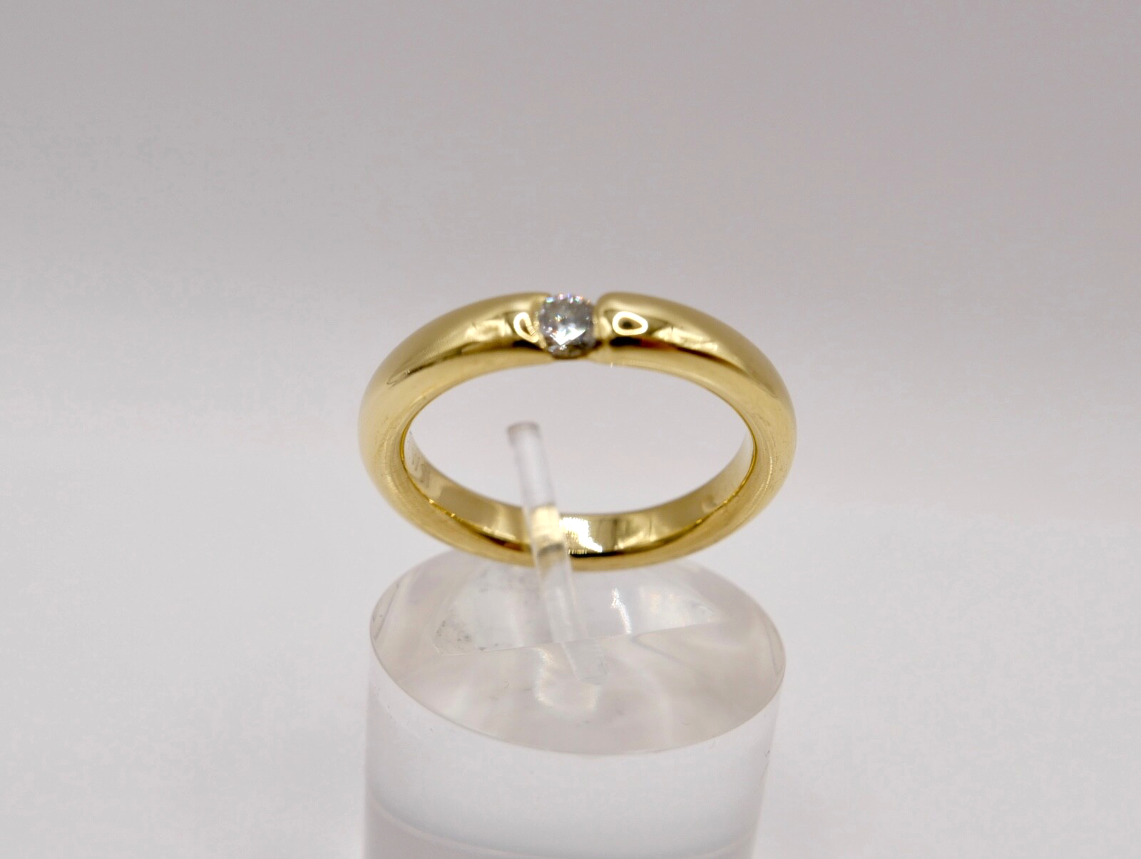 Massiver Damen Solitär Spannring Gelbgold 750 18K Gr. 59 Brillant 0,16 Ct WSI