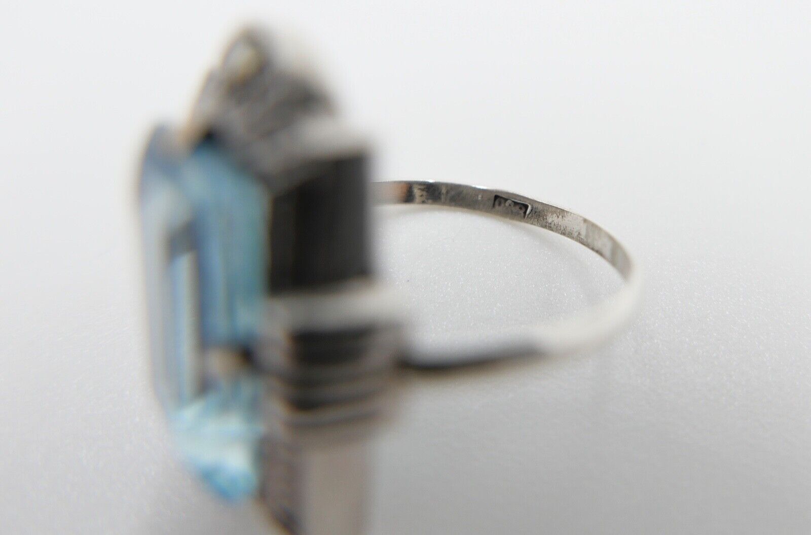 ART DECO Damenring Ring Silber 830  Gr. 53 mit Markasit blauer Glasstein