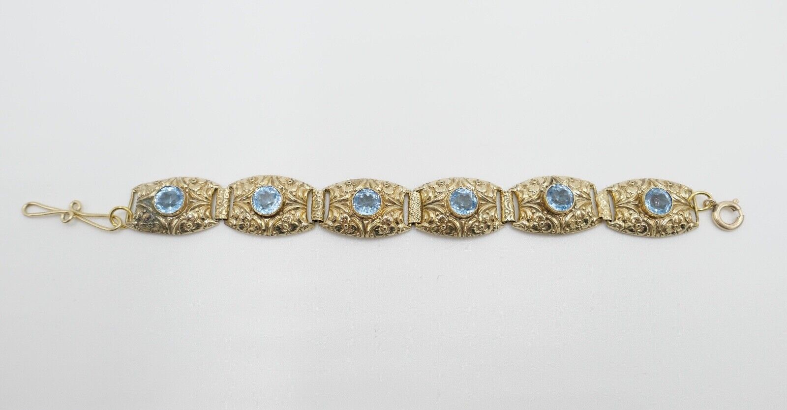 antik um 1900 JUGENDSTIL Armband vergoldet mit blauen Glassteinen floral