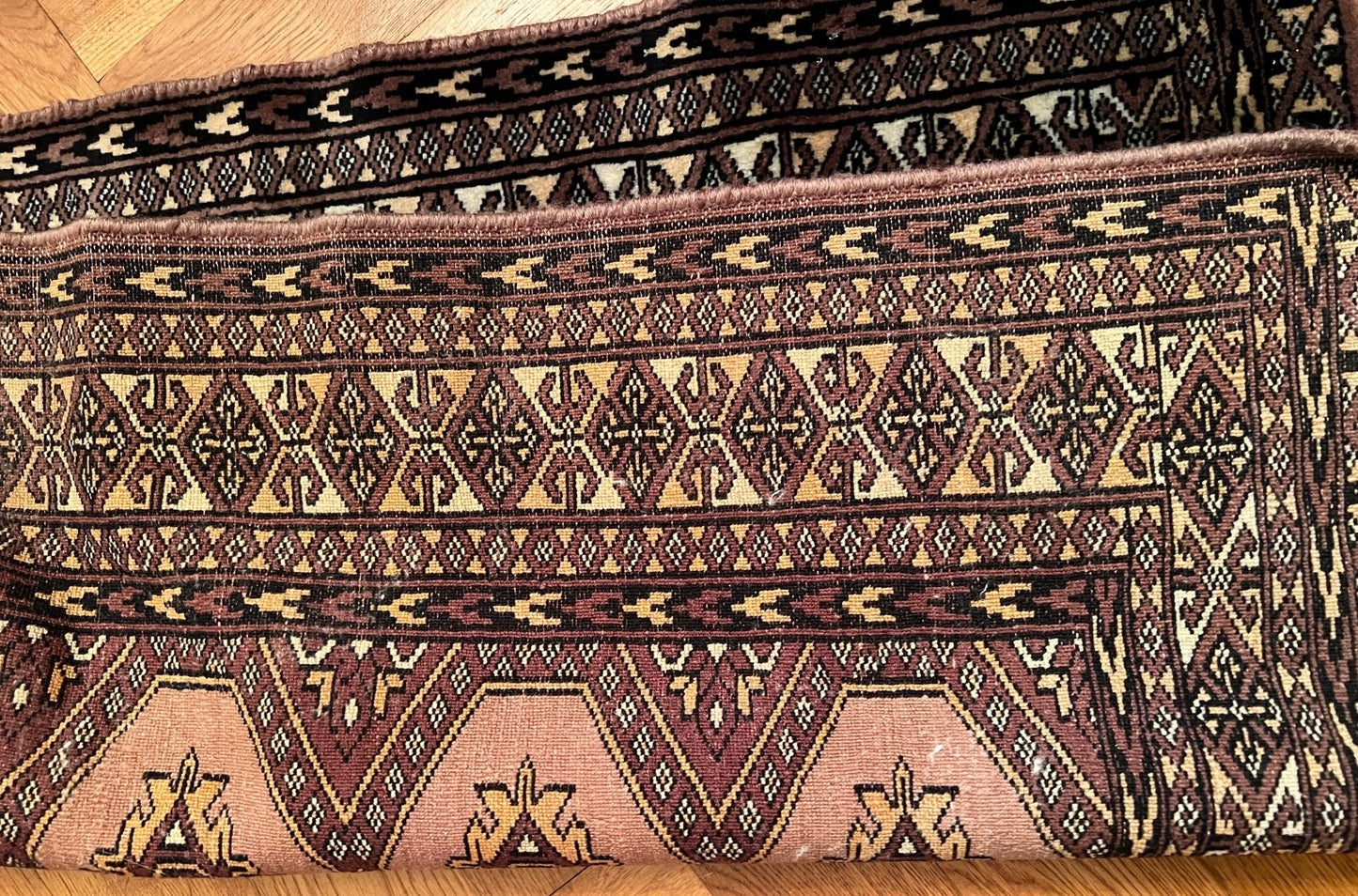 Buchara  Bokhara  alter Orientteppich old carpet 105x86  cm