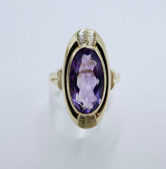 50er Jahre Damenring Gold 585 / 14K mit oval lila Amethyst Gr. 61