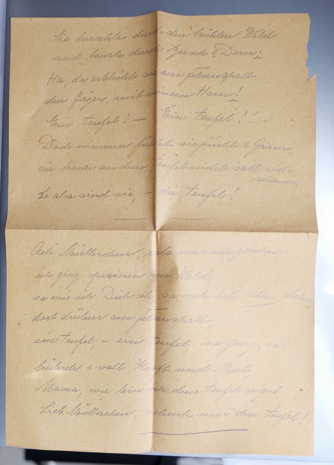 Skizzenbuch mit Tier‑ und Frauenzeichnungen 1939 mit handschriftlichen Gedichten