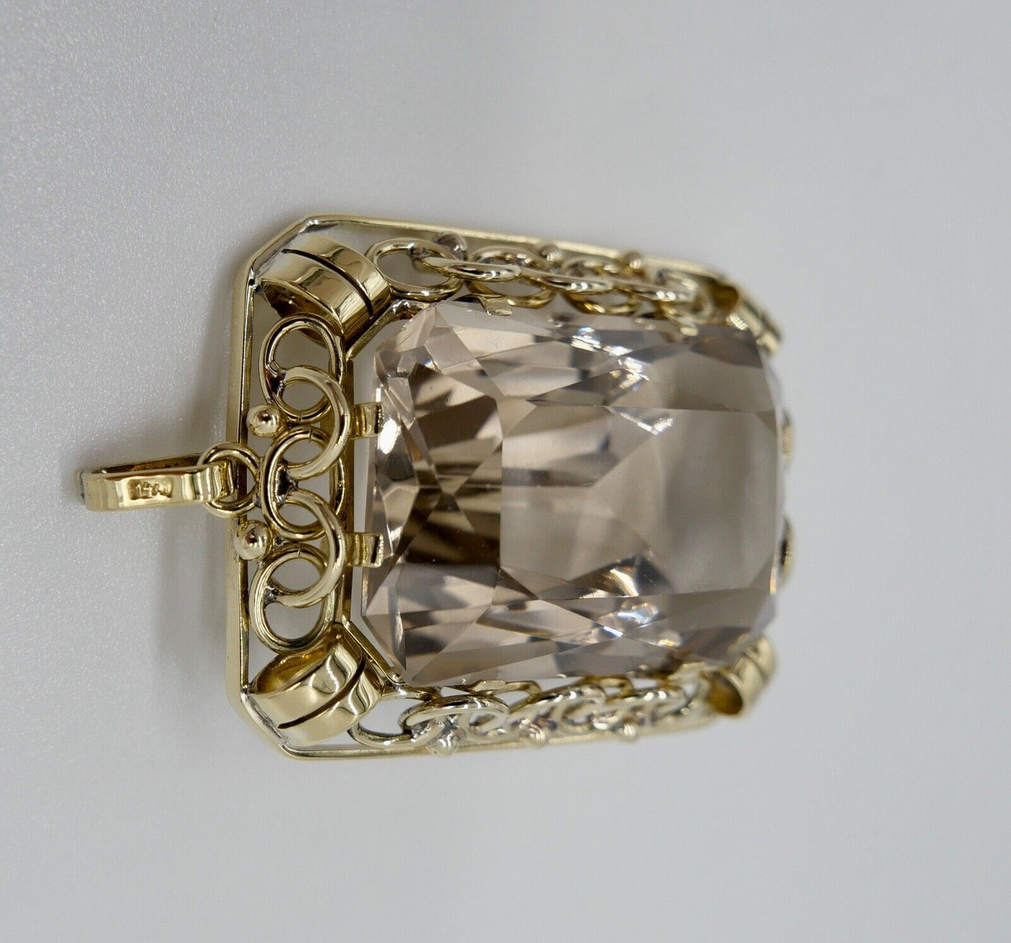 XXL Rauchquarz Anhänger 585 / 14K Gelbgold 40x31mm im Scheren Schliff 68,7 Ct