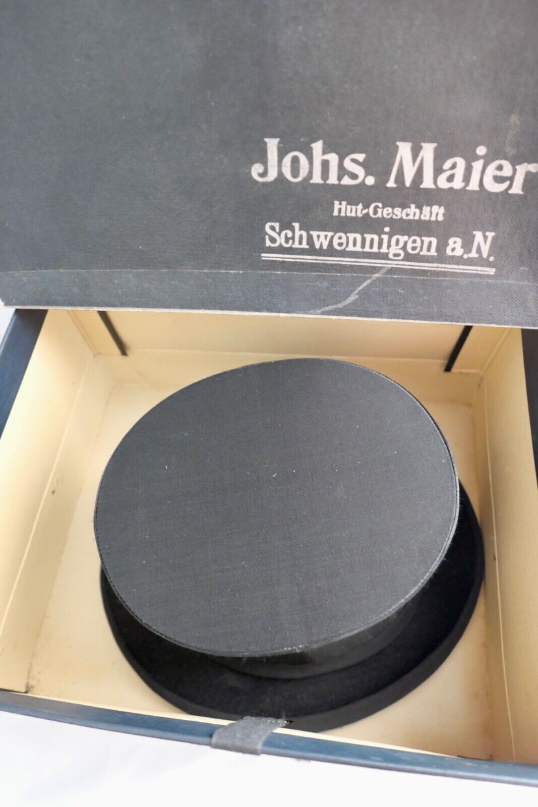 Falt Zylinder Chapeau Claque mit Hutschachtel Beste Marke D.R.P.233295 NEUwertig