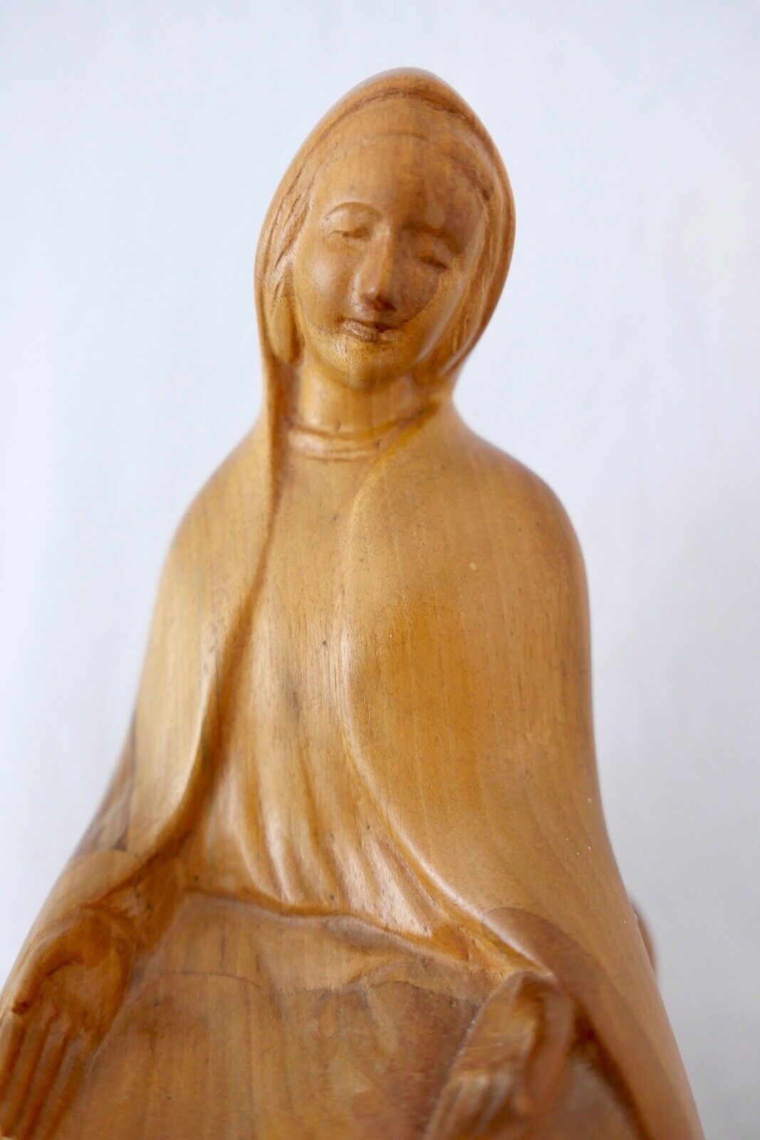 Alte Holzfigur Skulptur EMIL JUNGBLUT 1888-1955 Signiert EJ Religiös " MARIA "