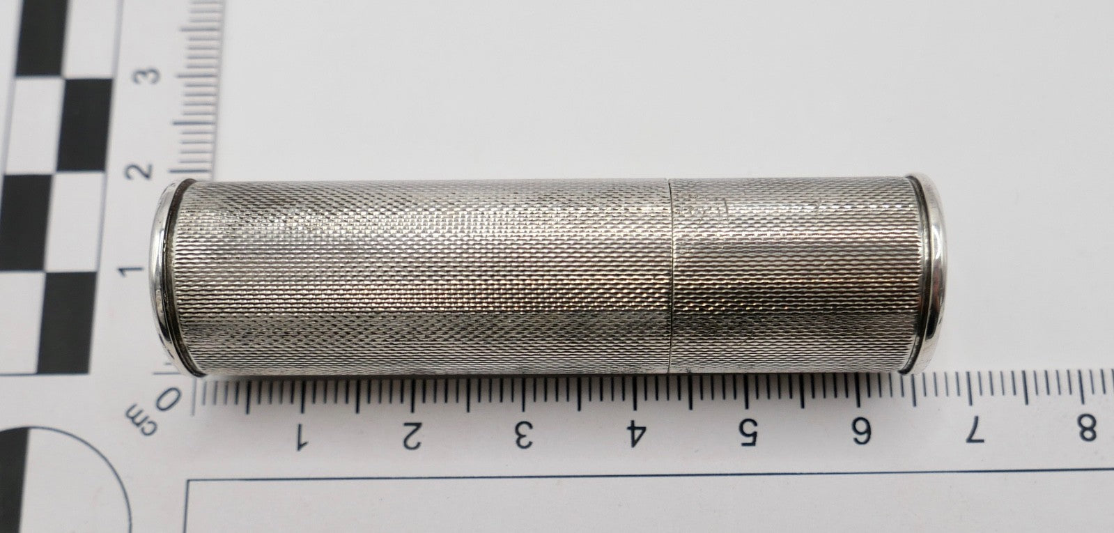 Altes Benzin Feuerzeug 935 Silber