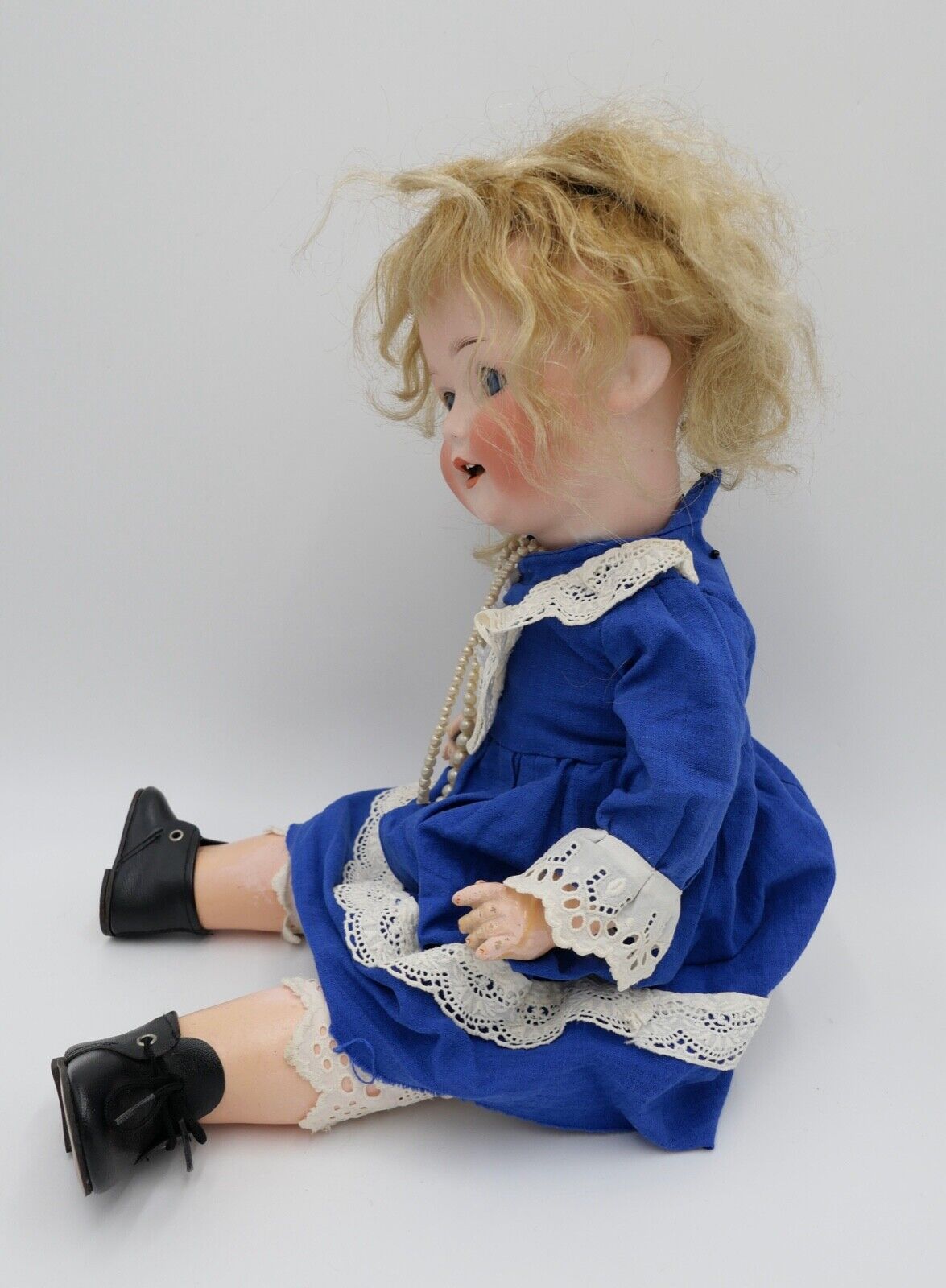 Antike Bisk Porzellan Puppe Gebr. Heubach Köppelsdorf 300.1. old doll 47 cm