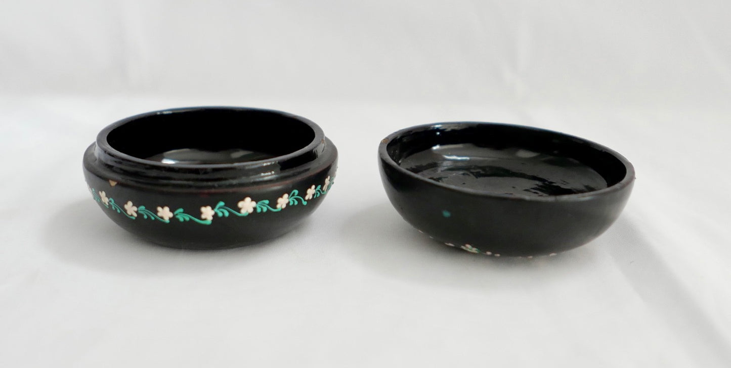 60er 70er Kaschmir Pappmaché Lackdose handbemaltes florales Hazara Blumenmuster