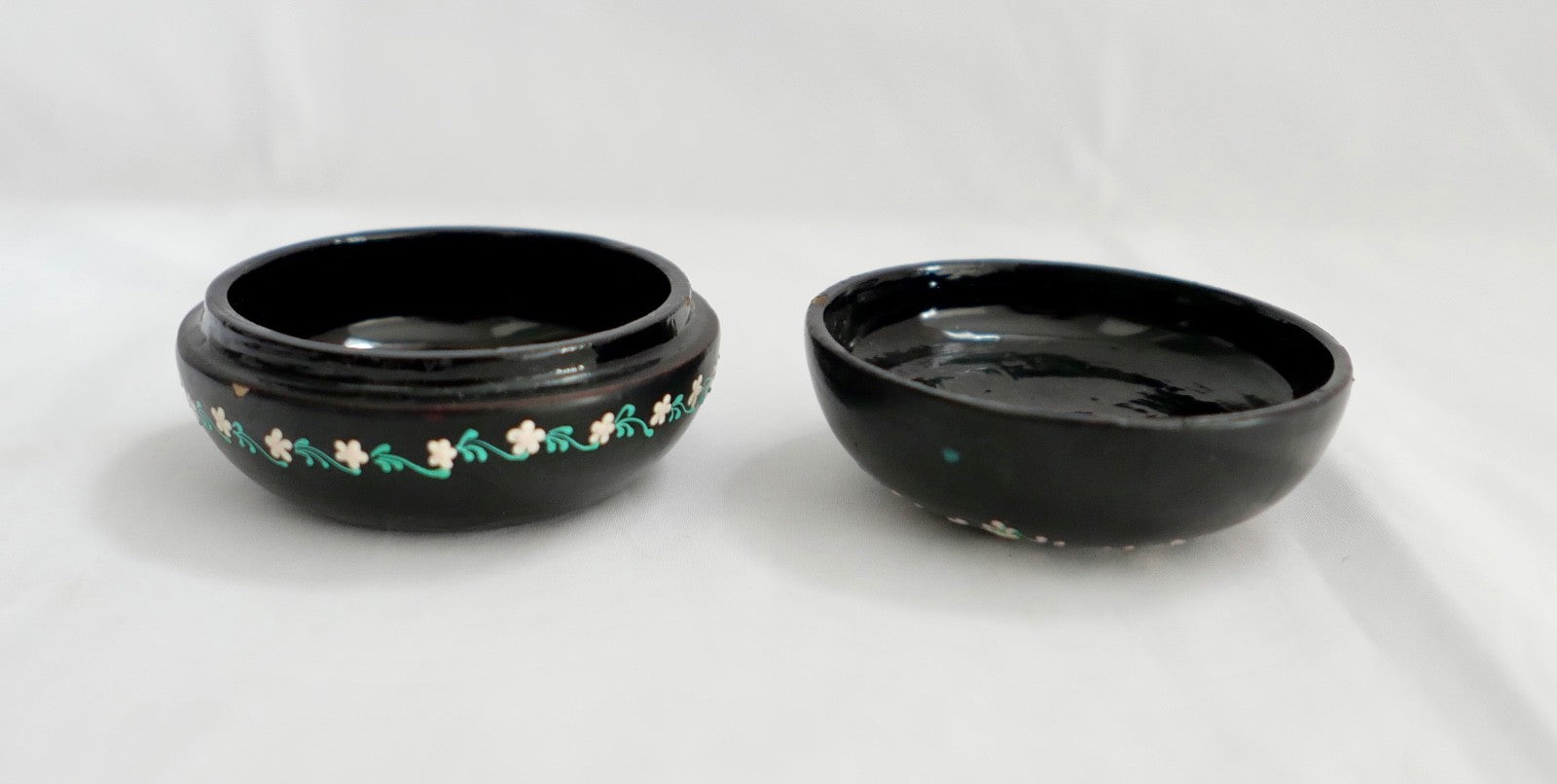 60er 70er Kaschmir Pappmaché Lackdose handbemaltes florales Hazara Blumenmuster